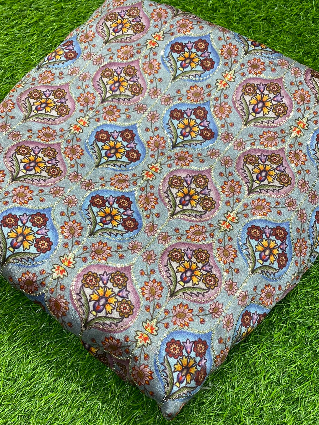 Premium Pure Quality Of CHINON CHIFFON With Fine Zari & Position