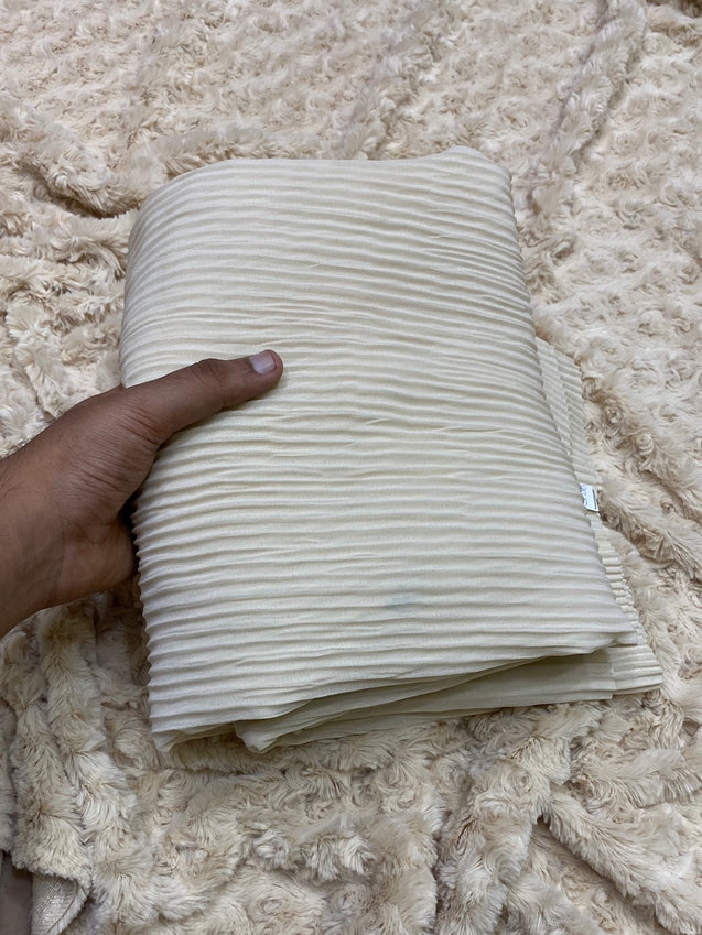 Premium Plain CRUSHED GEORGETTE Fabric On SALE Cut Size Of. 3.80 Meter