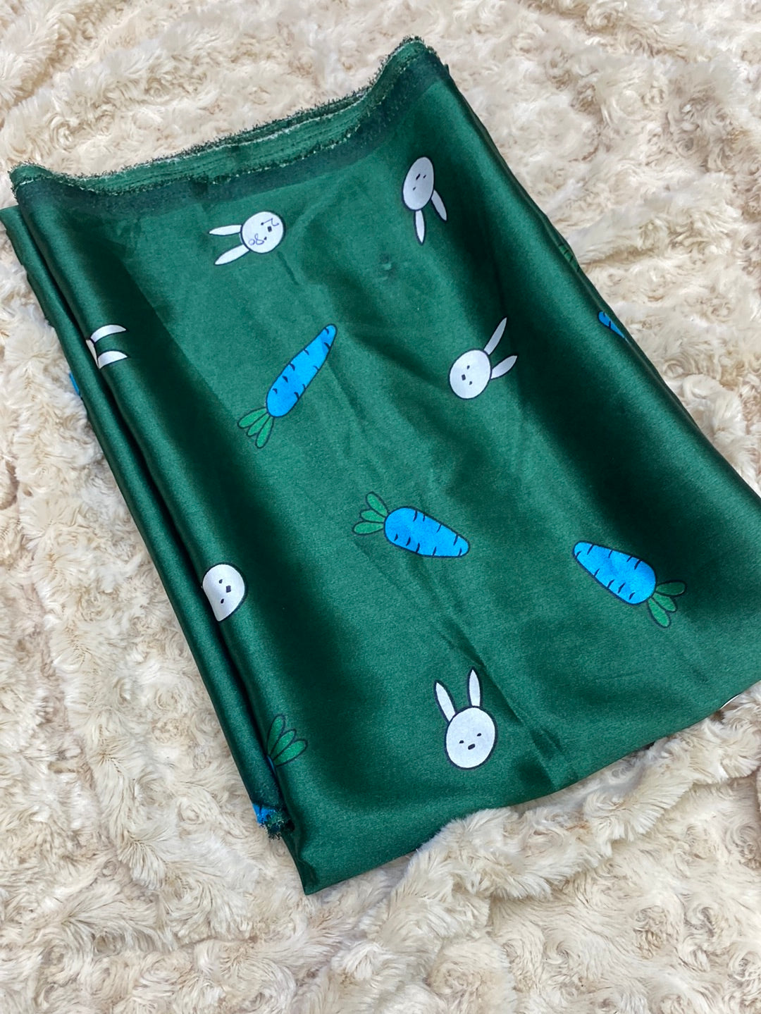 PRINTED Fabric On SALE Cut Size Of. 2.80 Meter