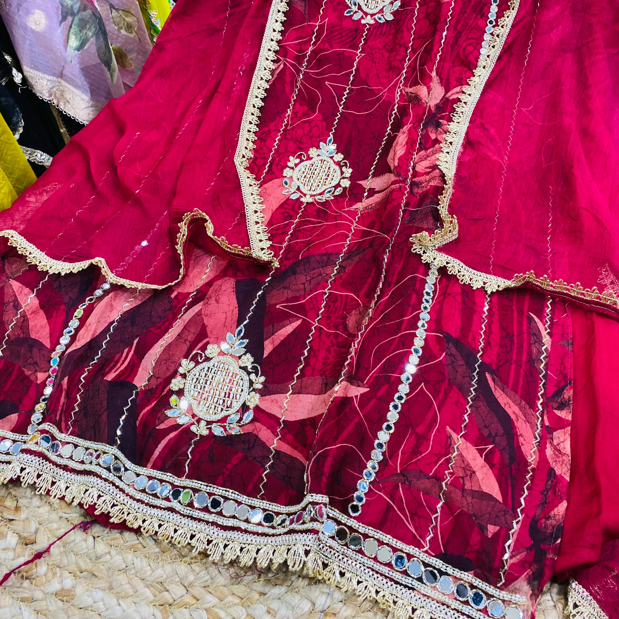 Most Premium Quality Of Suits - Complete Suit ❤