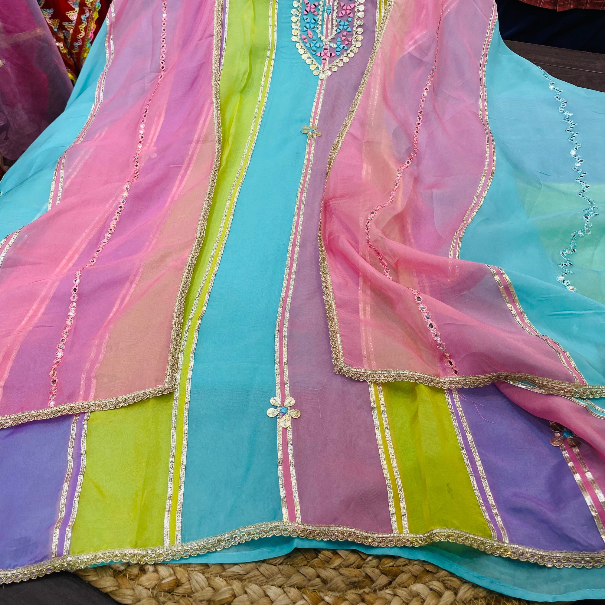 Most Premium Quality Of Suits - Complete Suit ❤