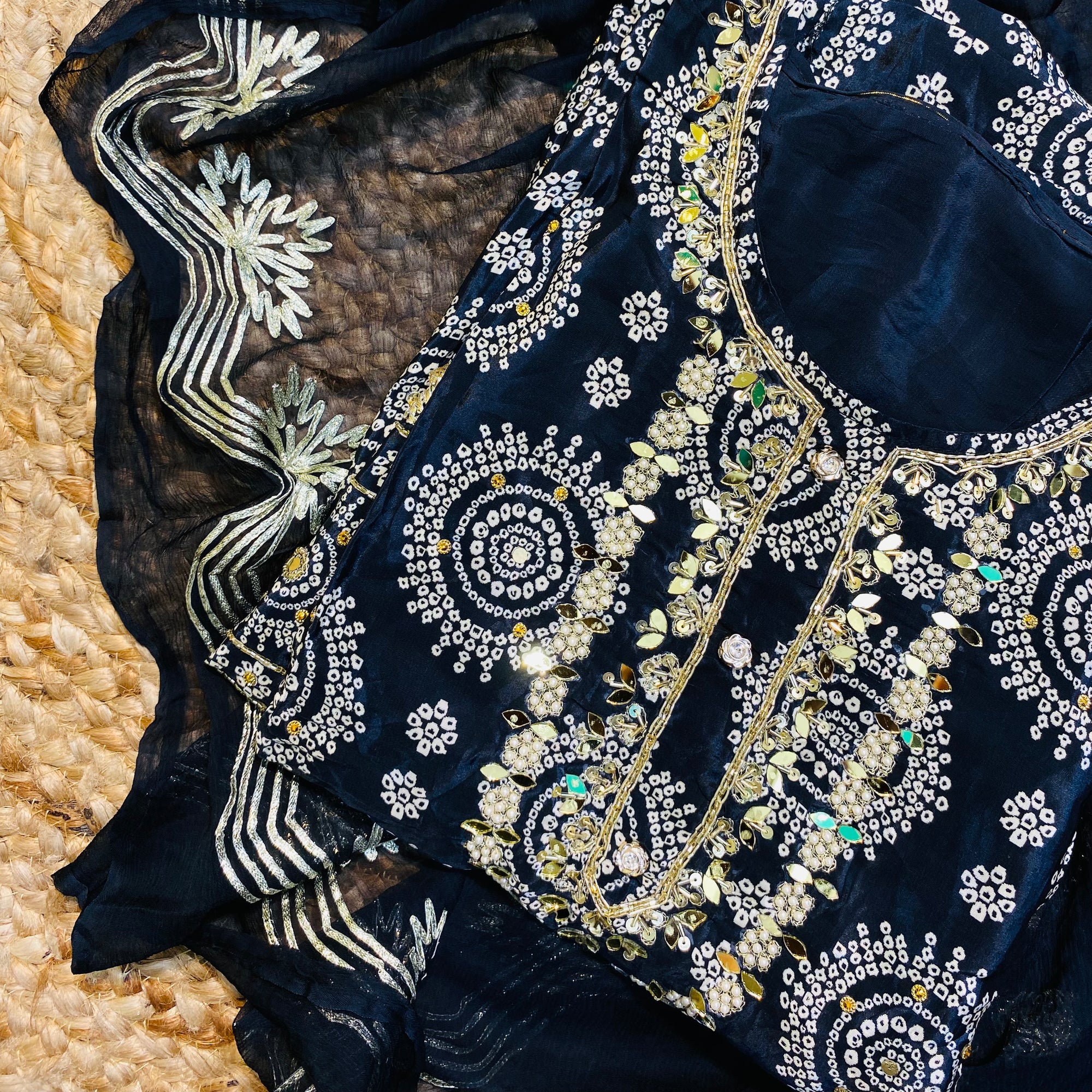 Most Premium Quality Of Suits - Complete Suit ❤