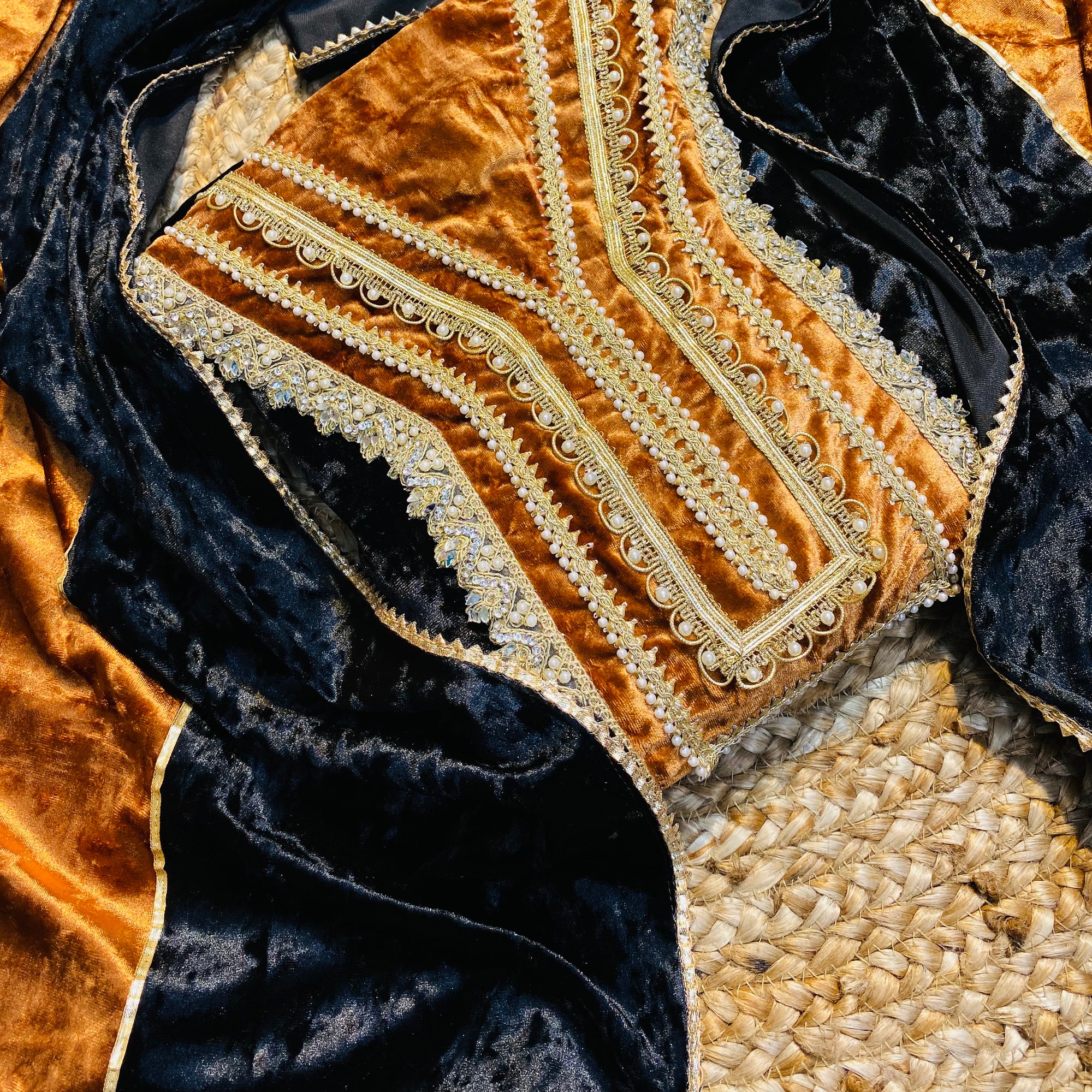 Most Premium Imported ICE Velvet Fabric Complete Suit