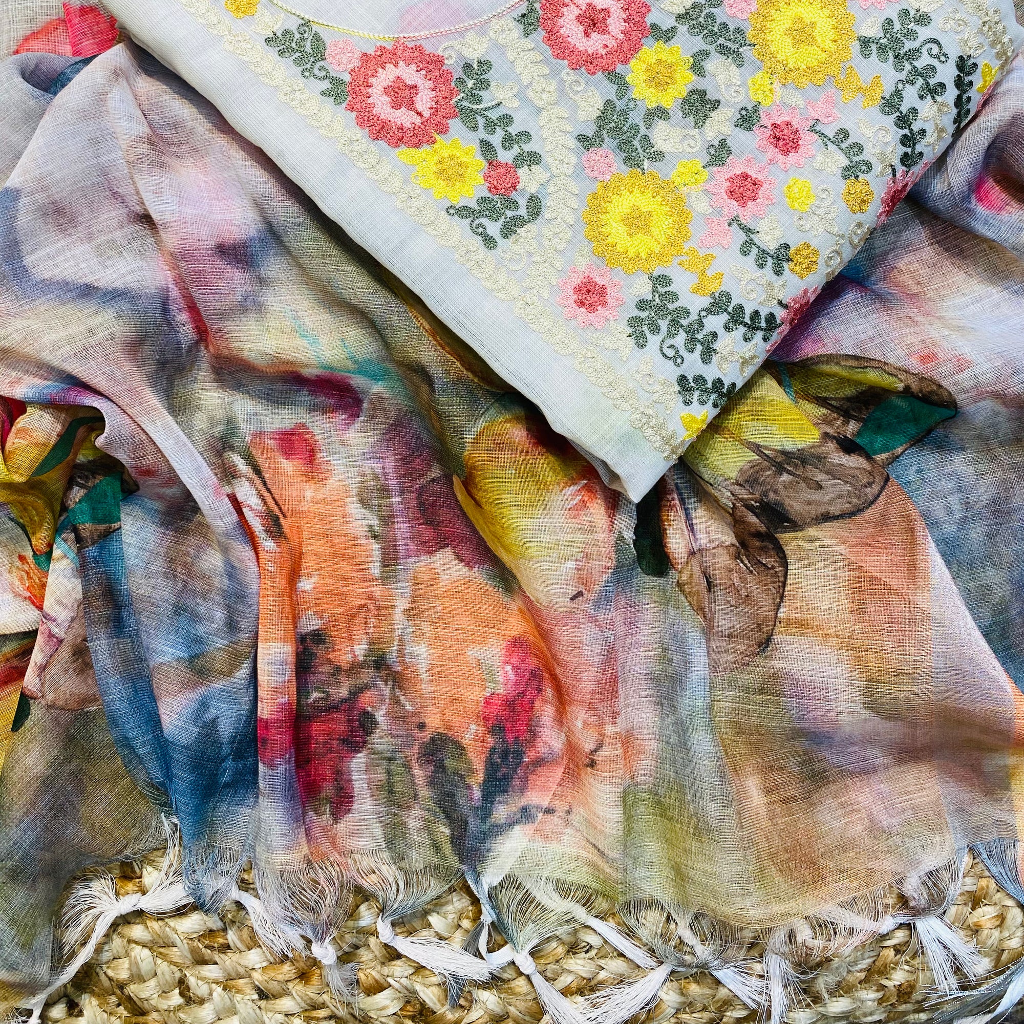 Most Premium Quality Of Suits - Complete Suit ❤