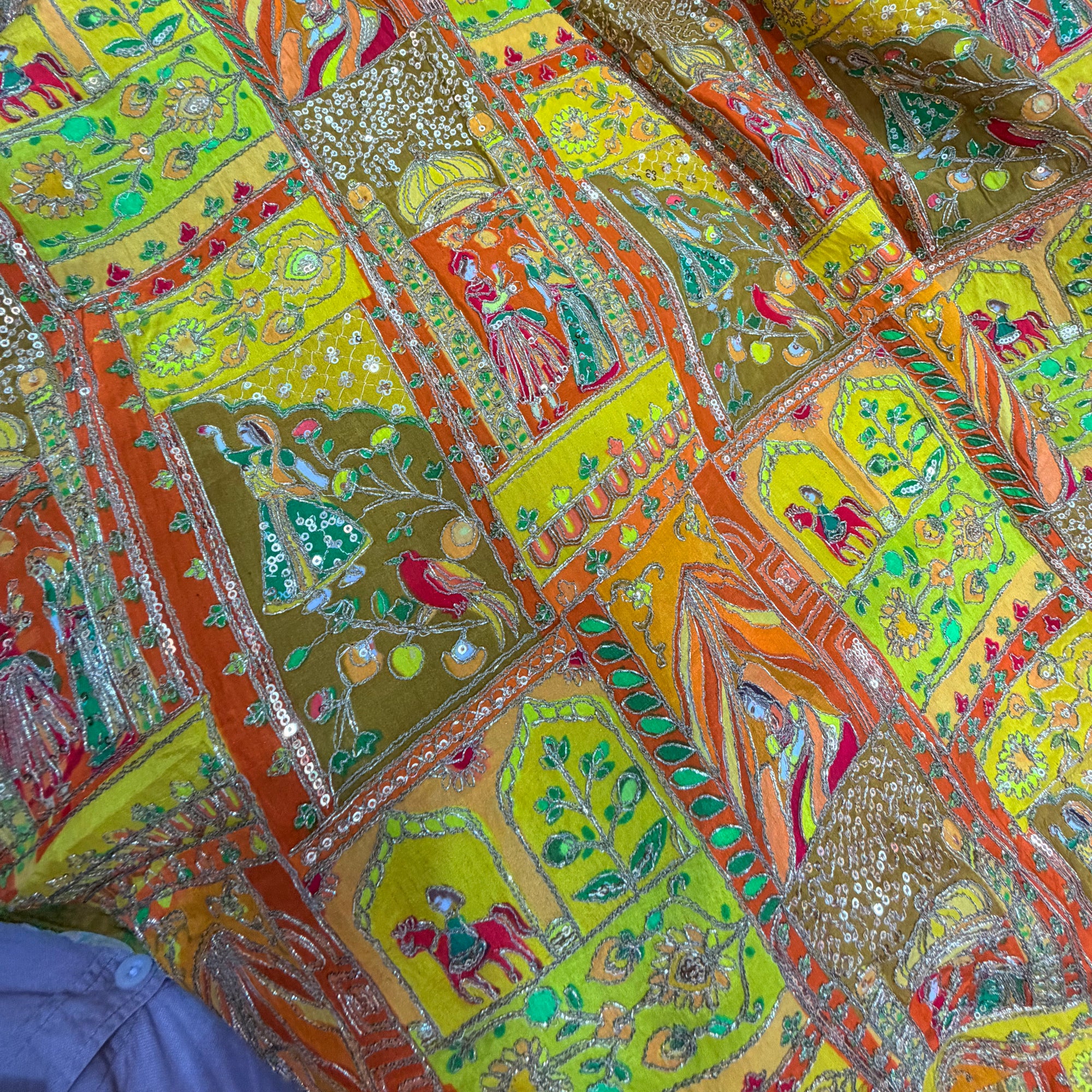 Most Premium RAJA RANI Design On Natural Crepe FABRIC
