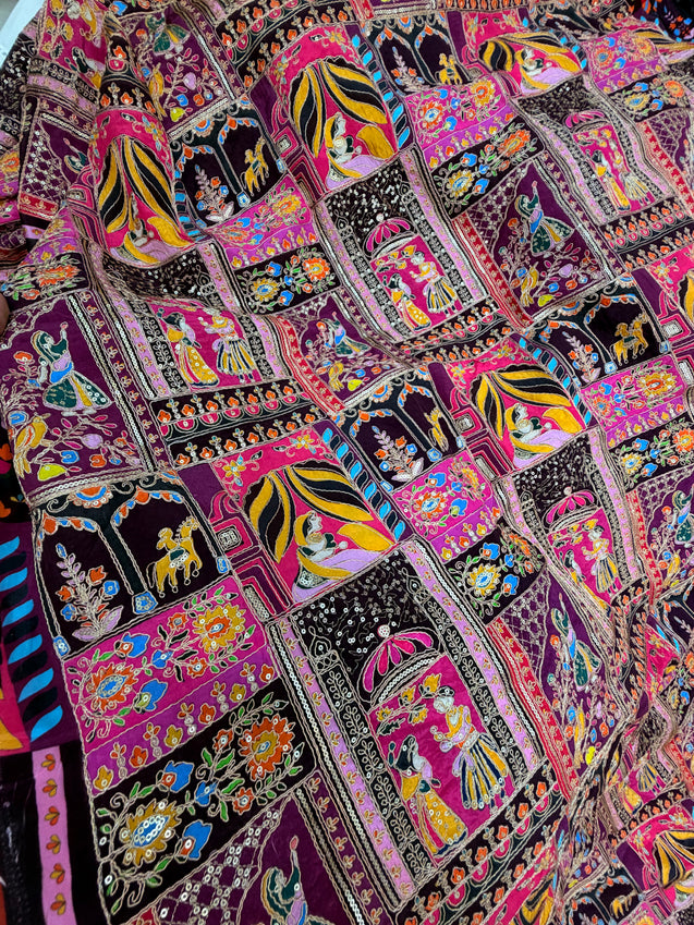 Most Premium RAJA RANI Design On Natural Crepe FABRIC