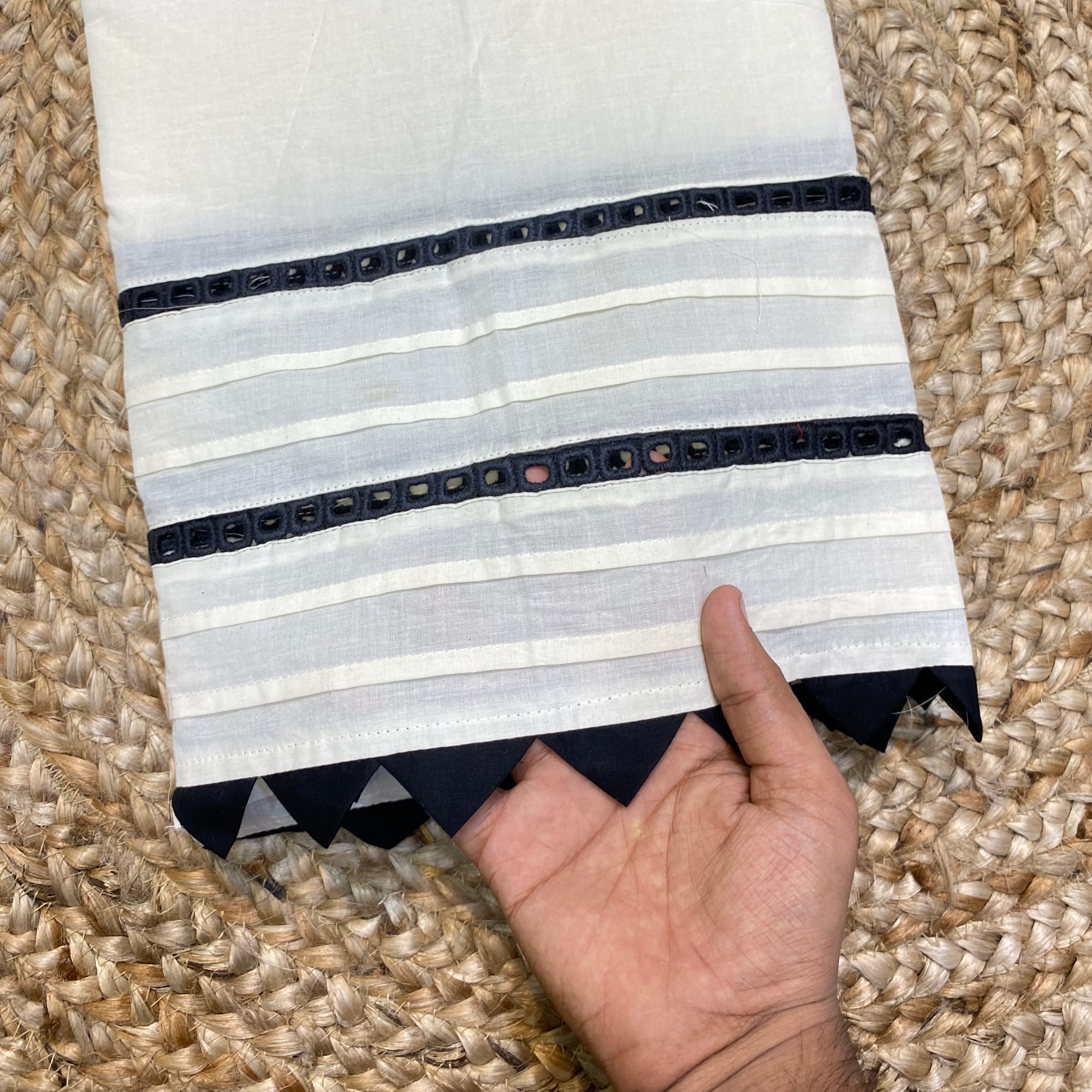 Most Premium Quality Of Cotton 80*80 Fabric - Fancy Bottom Fabric 2 meter cut