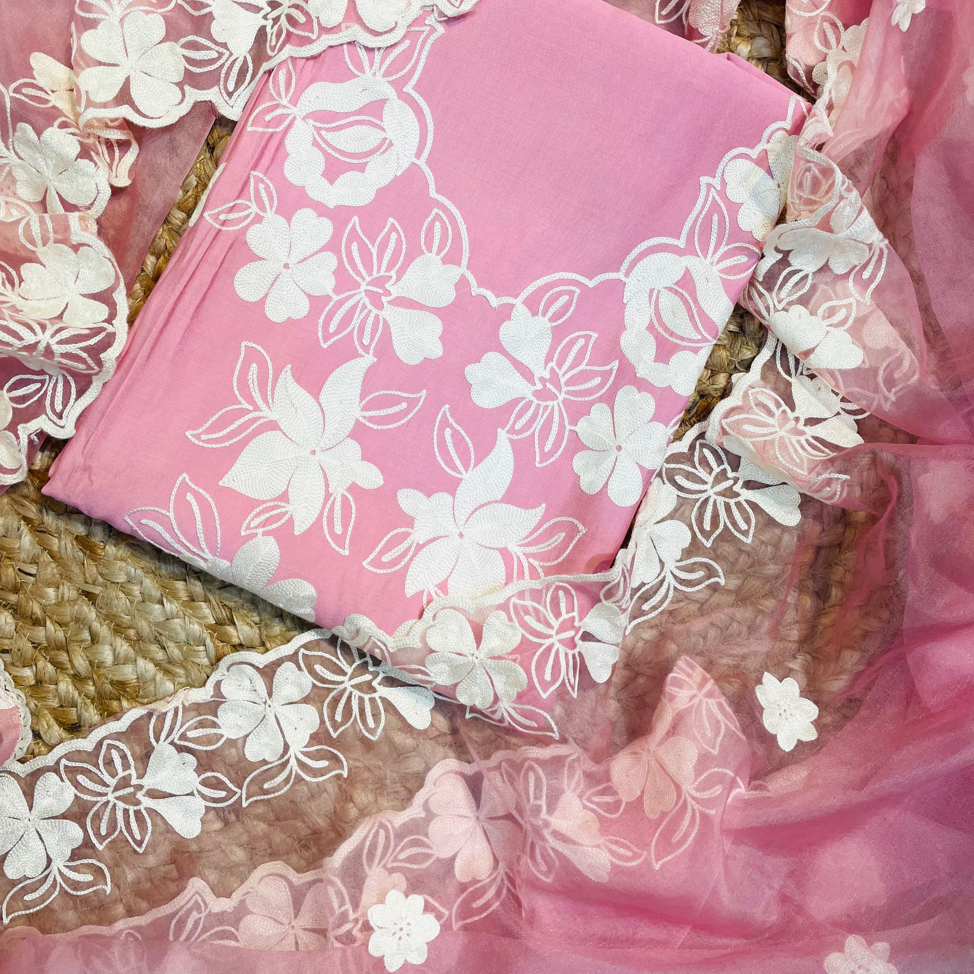 Most Premium Quality Of Suits - Complete Suit ❤