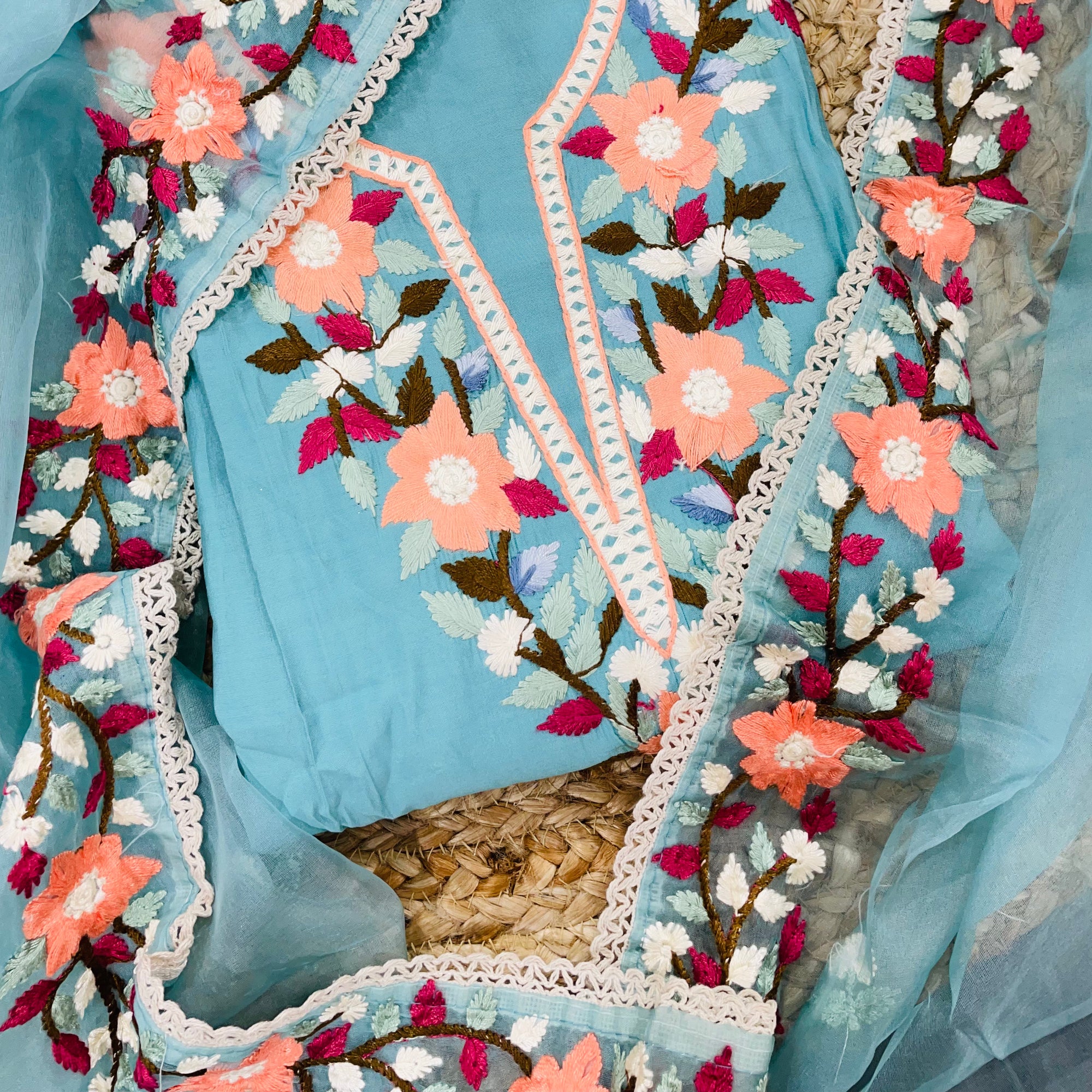 Most Premium Fine Kashmiri Embroidery Suit On Pure Cotton Fabric ❤️