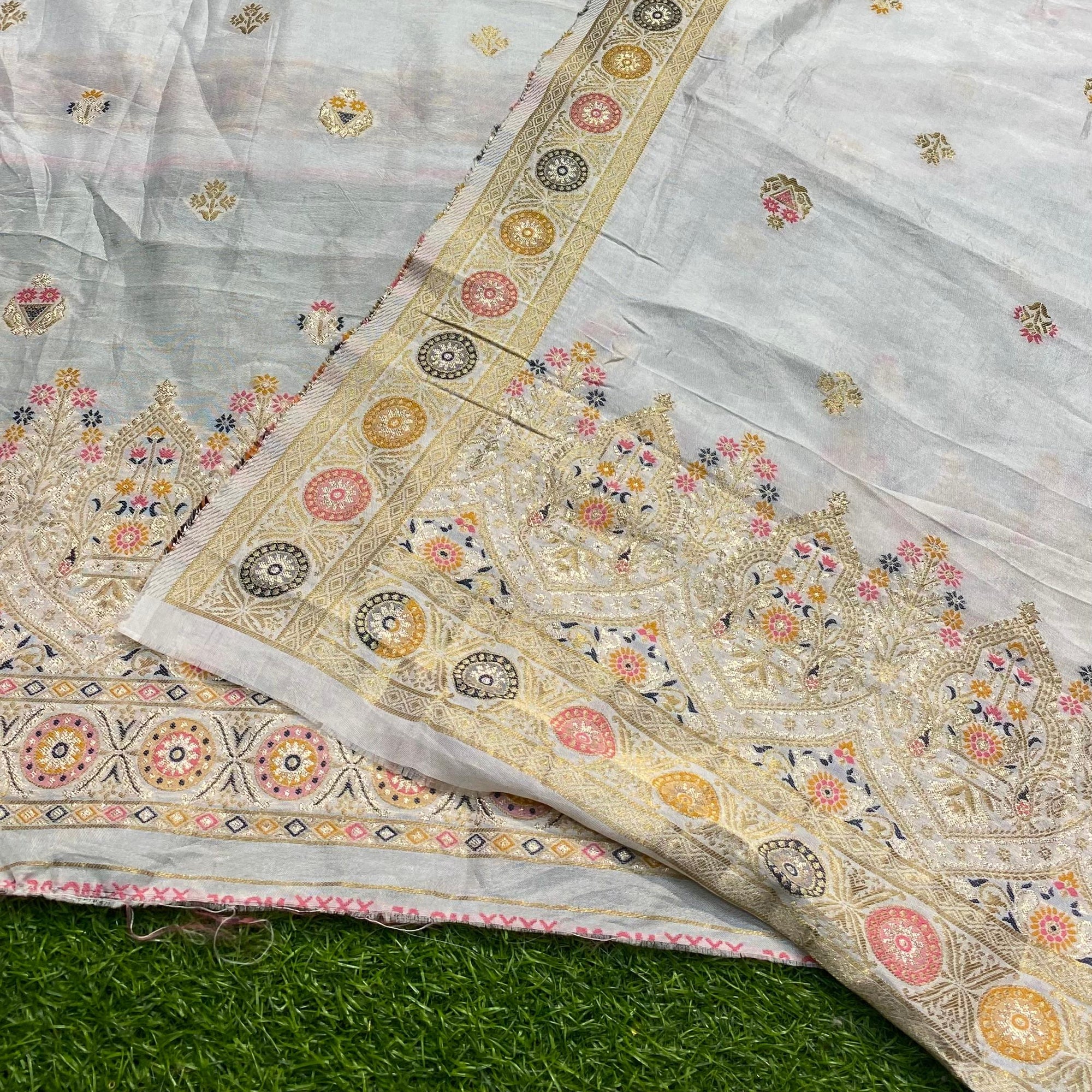 Most Premium Quality Of Suits - Dola Silk Dyeable  ( Complete Suit With SALWAAR)