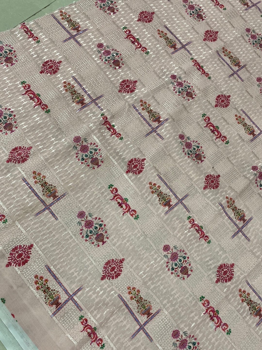 chikan dress material Buy chikan dress material in Kanpur Uttar Pradesh
