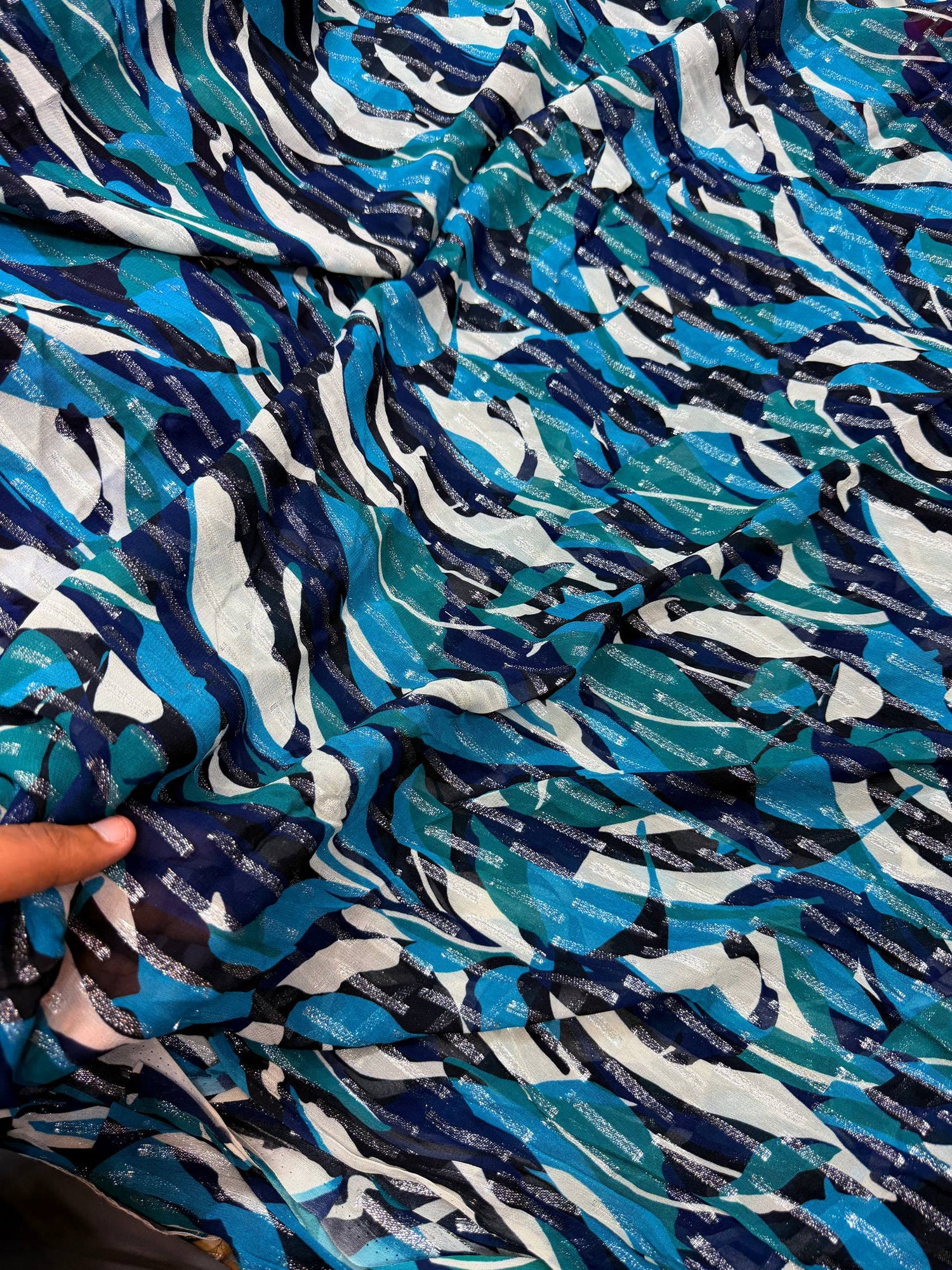 Most Premium Fine Zari Weaving On Pure PRINTED Georgette FABRIC (Big WIDTH!!)