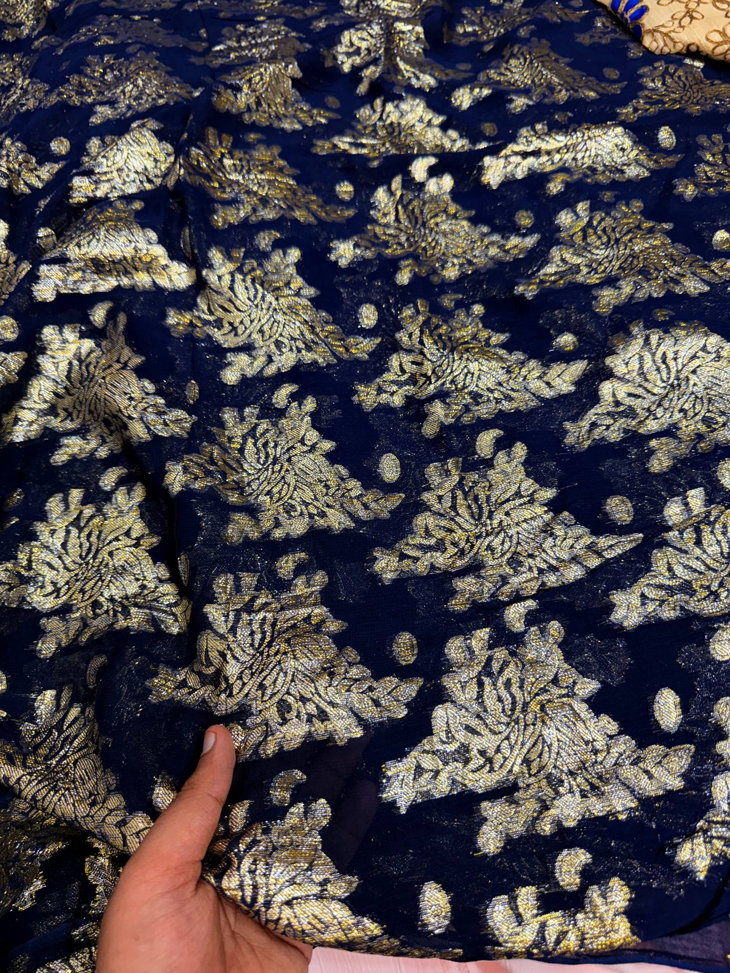 Most Premium Fine Zari Weaving On Pure Georgette FABRIC