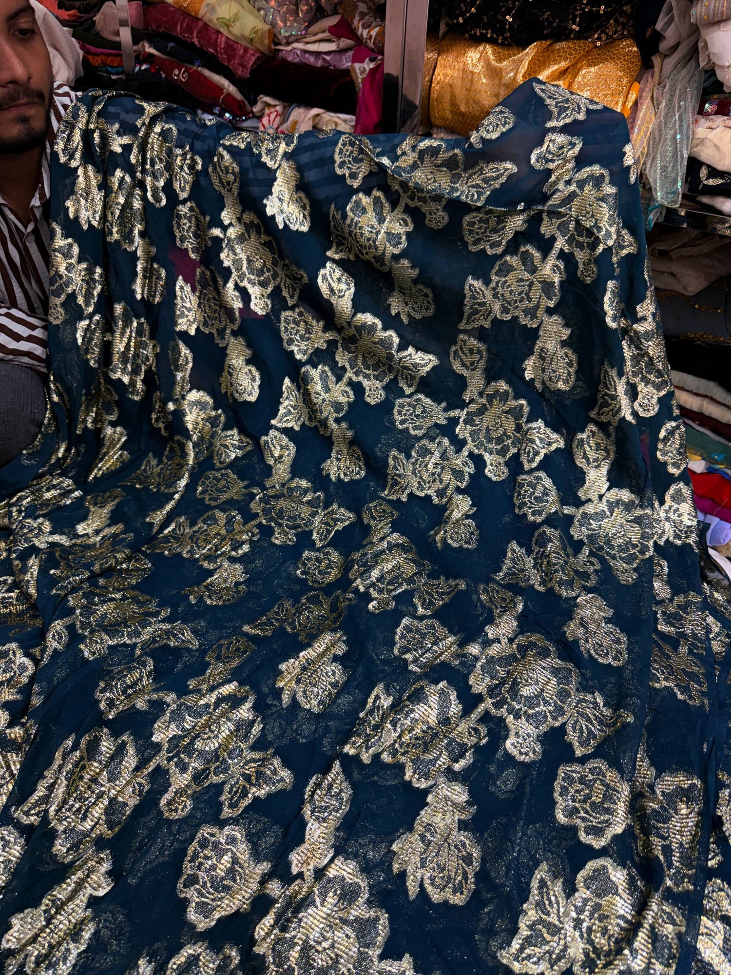 Most Premium Fine Zari Weaving On Pure Georgette FABRIC (Big WIDTH!!)