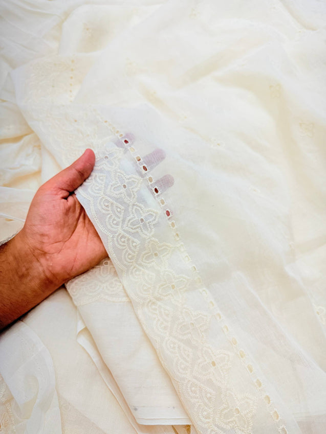 Pure Mul Cotton Chikankari Hakuba Dupatta (Full Size) (Dyeable Also)