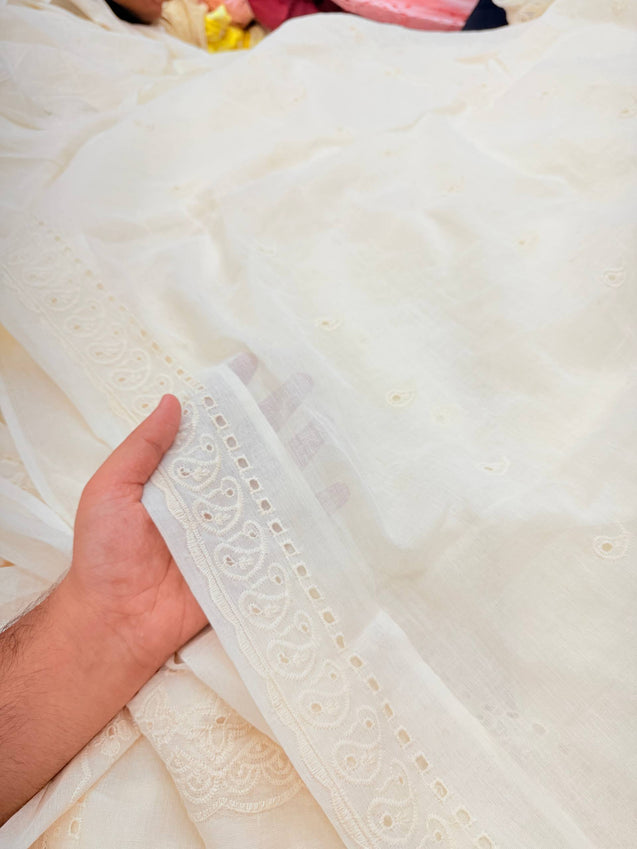 Pure Mul Cotton Chikankari Hakuba Dupatta (Full Size) (Dyeable Also)