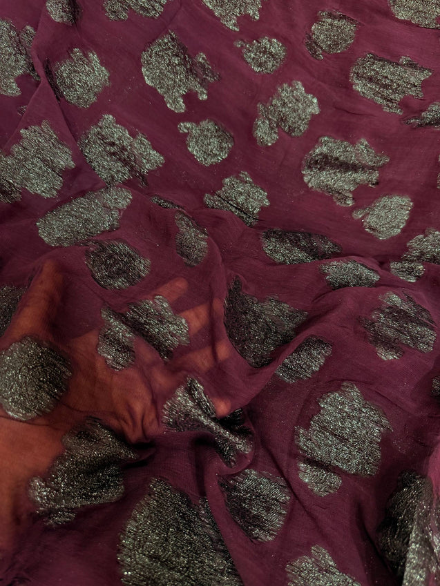 Most Premium Fine Zari Weaving On Pure Georgette FABRIC
