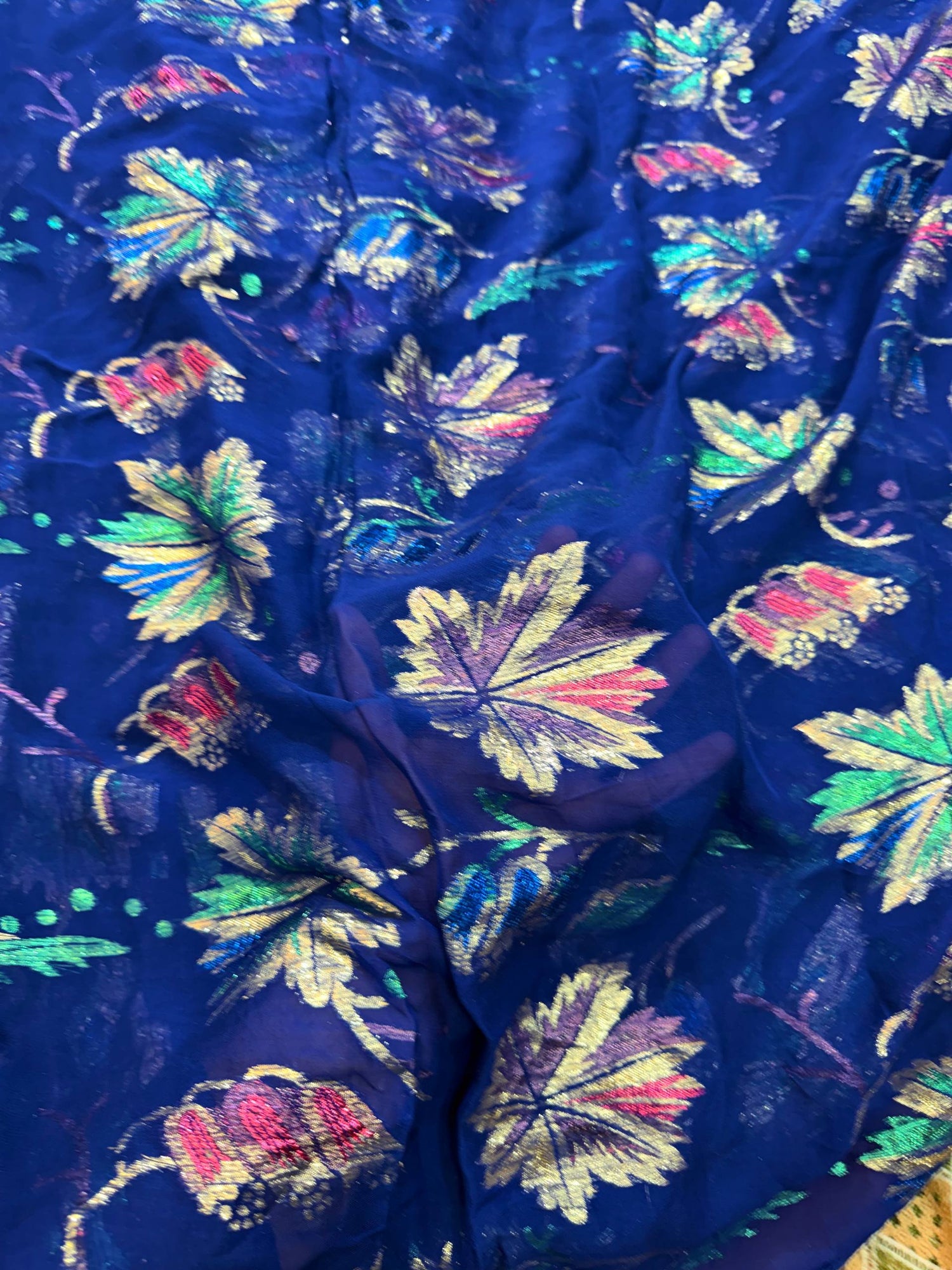 Most Premium Fine Zari Weaving On Pure Georgette FABRIC (Big WIDTH!!)