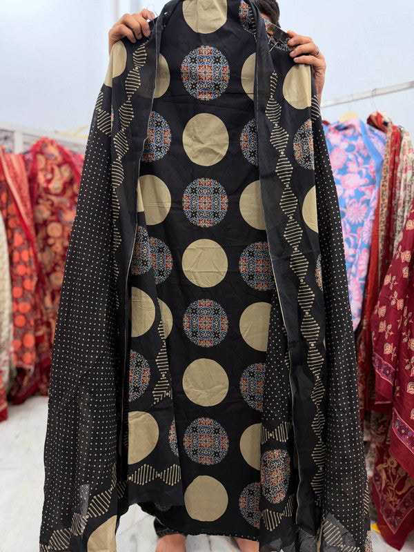 Premium BRANDED Pure Cotton PRINTED Suits (Complete Suit With Dupatta)