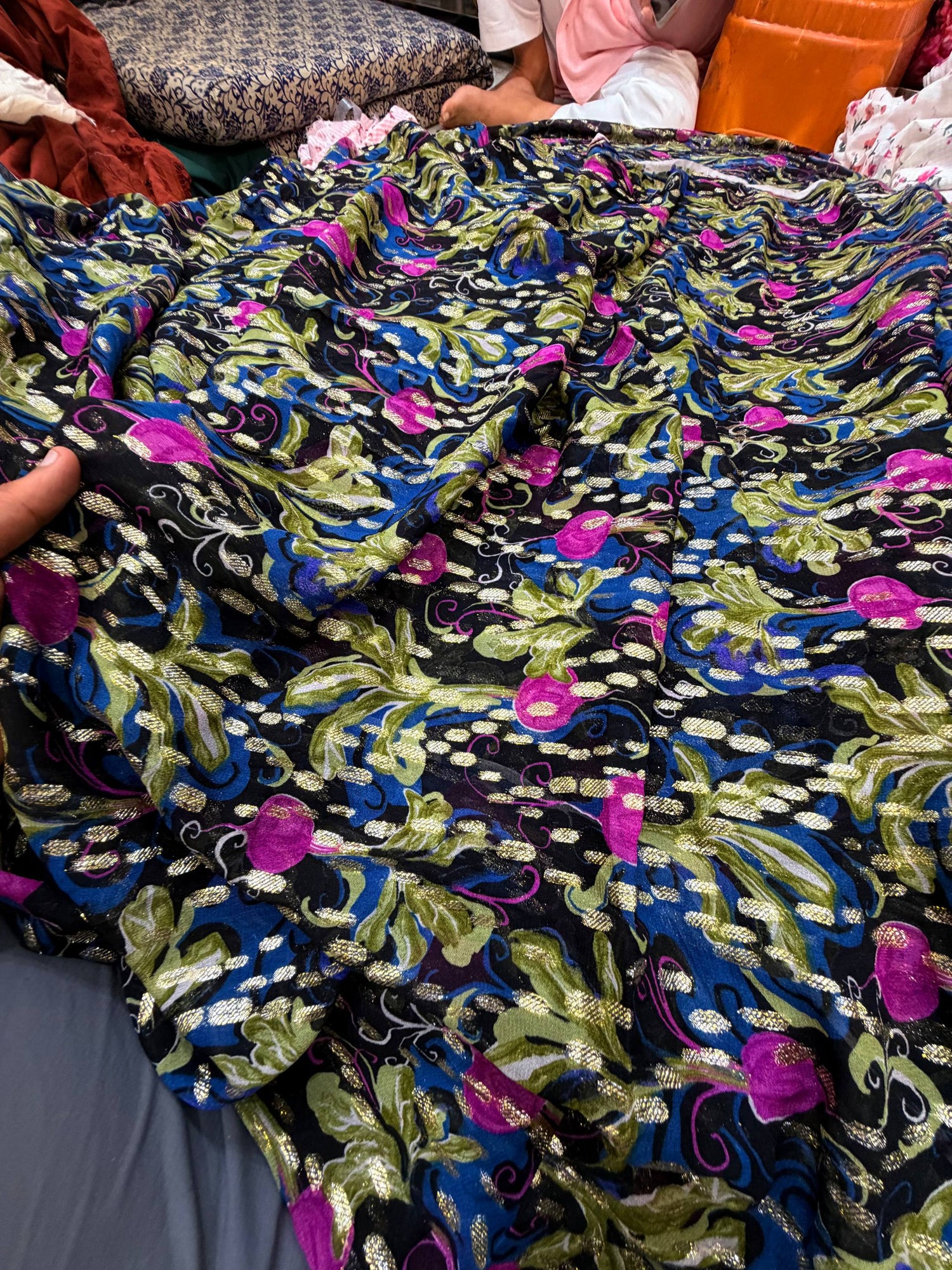 Most Premium Fine Zari Weaving On Pure PRINTED Georgette FABRIC (Big WIDTH!!)