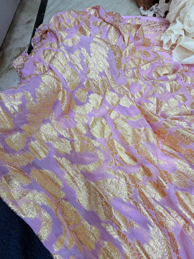 Most Premium Fine Zari Weaving On Pure Georgette FABRIC