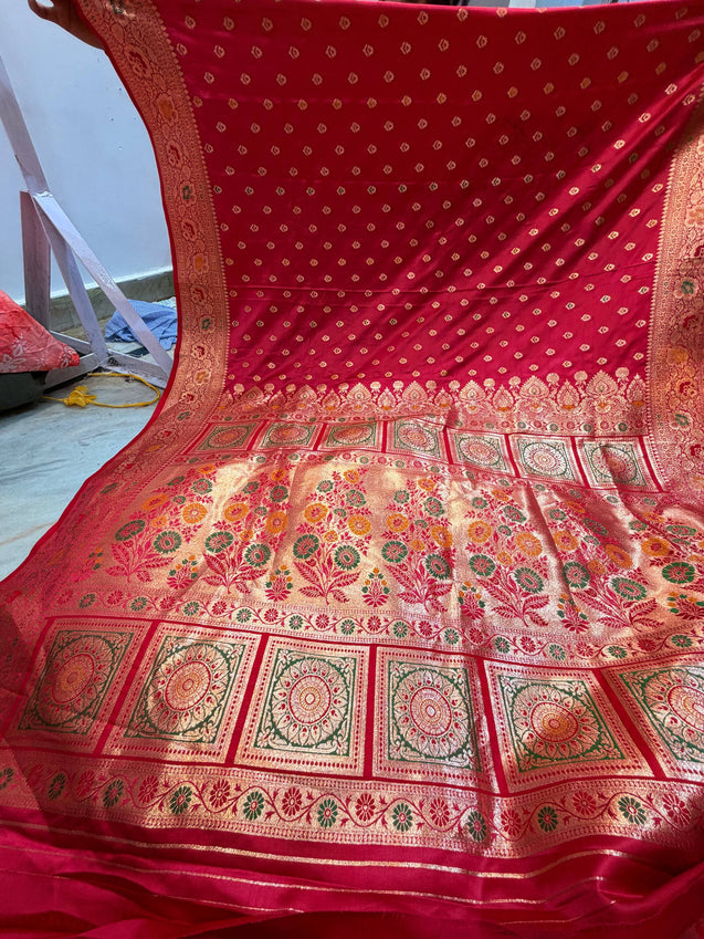Most Premium Pure Kanjivaram Silk Sarees (Complete Saree With Blouse)