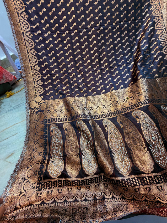 Most Premium Pure Kanjivaram Silk Sarees (Complete Saree With Blouse)