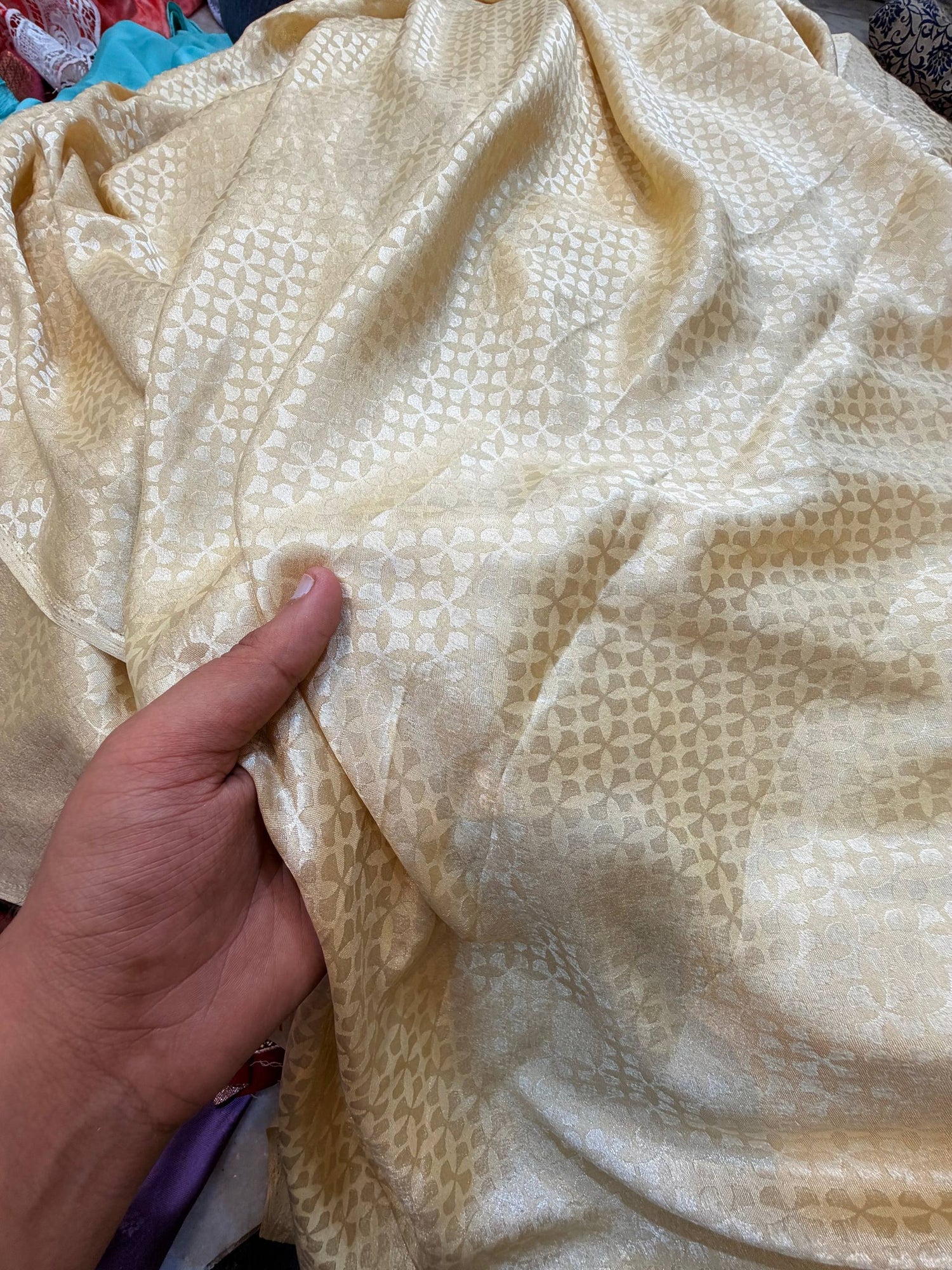 Most Premium Pure Crepe Weaving FABRIC