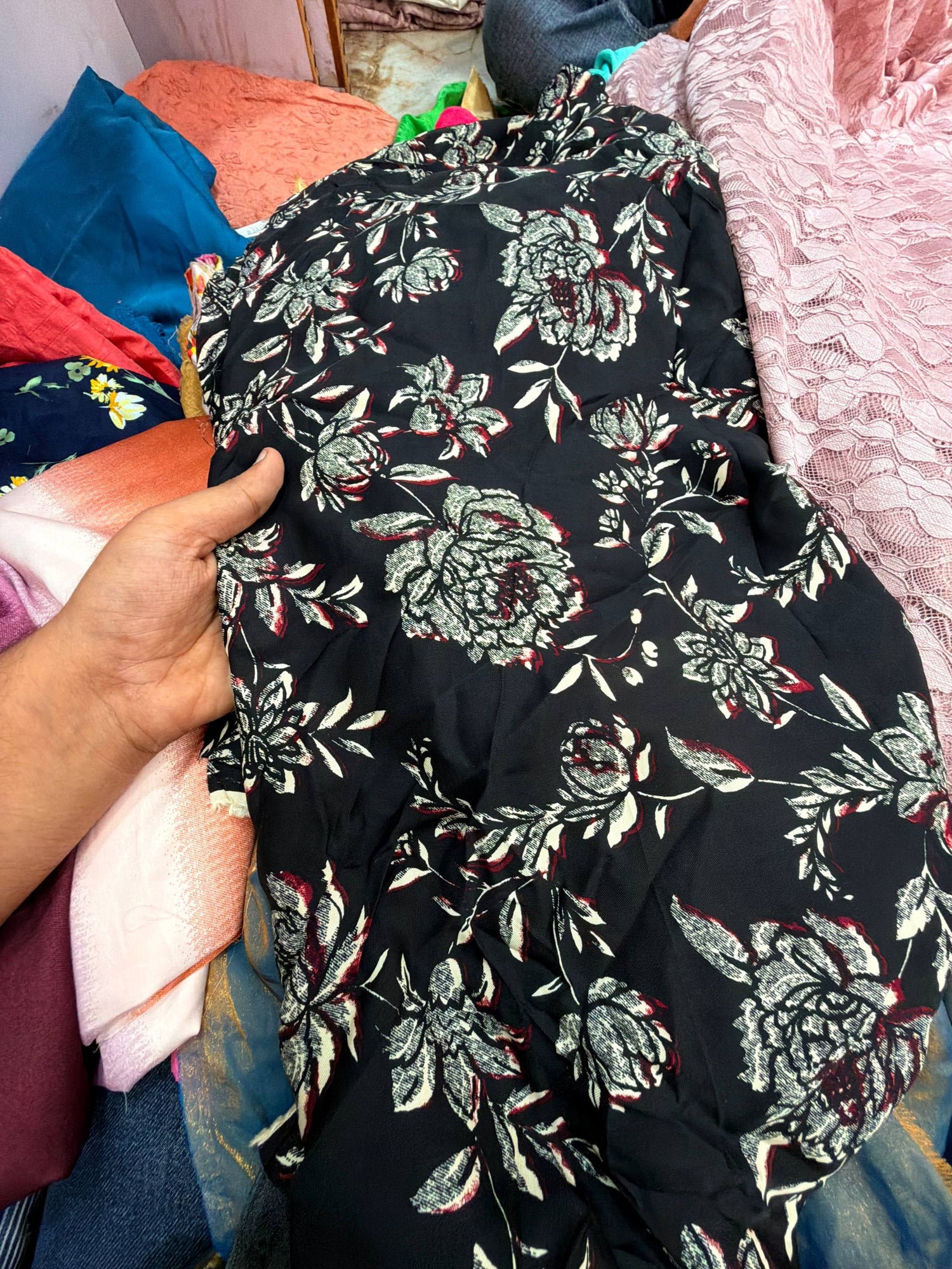 Premium FABRICS On (SALE Prices) Discount