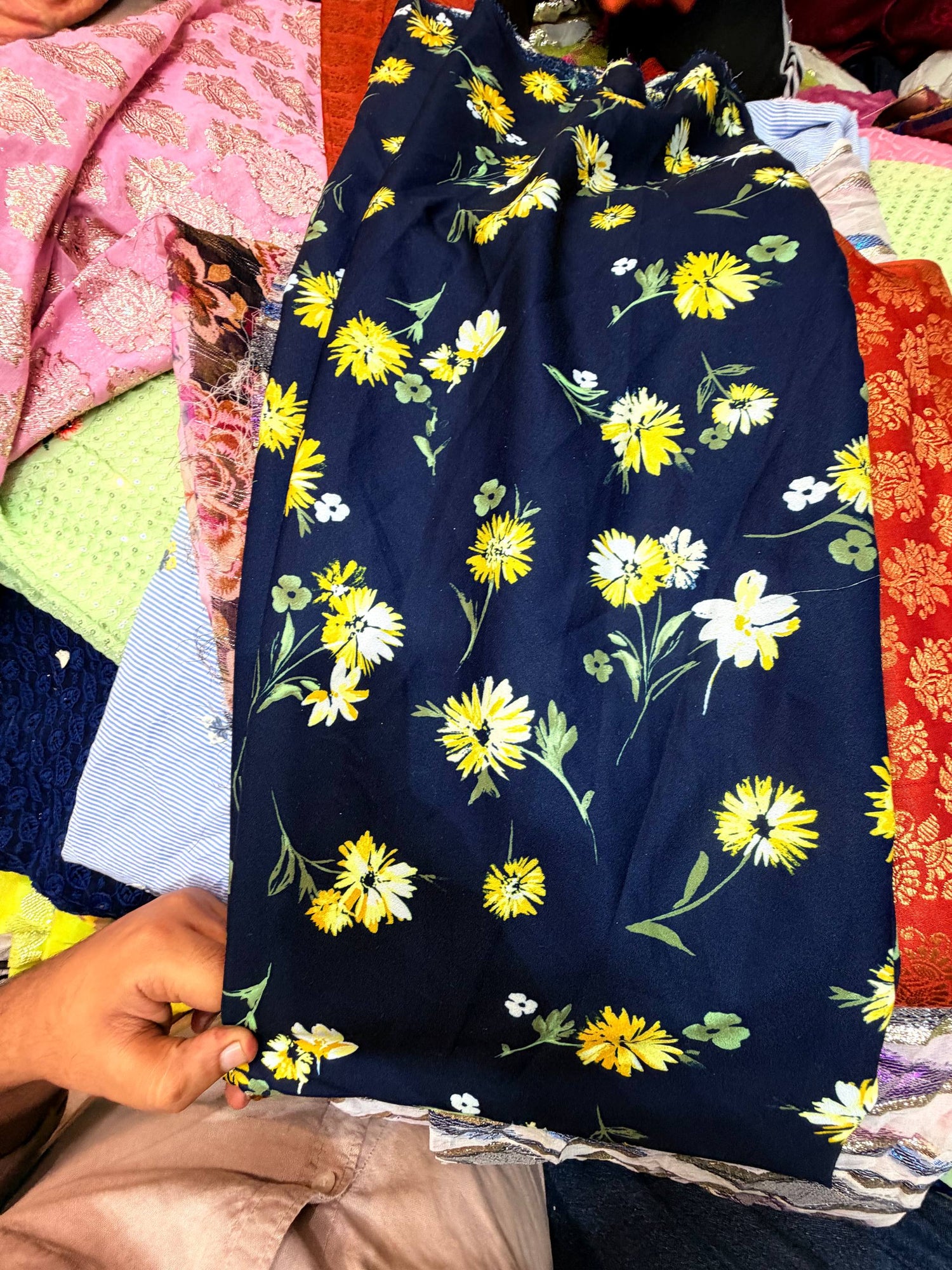 Premium FABRICS On (SALE Prices) Discount
