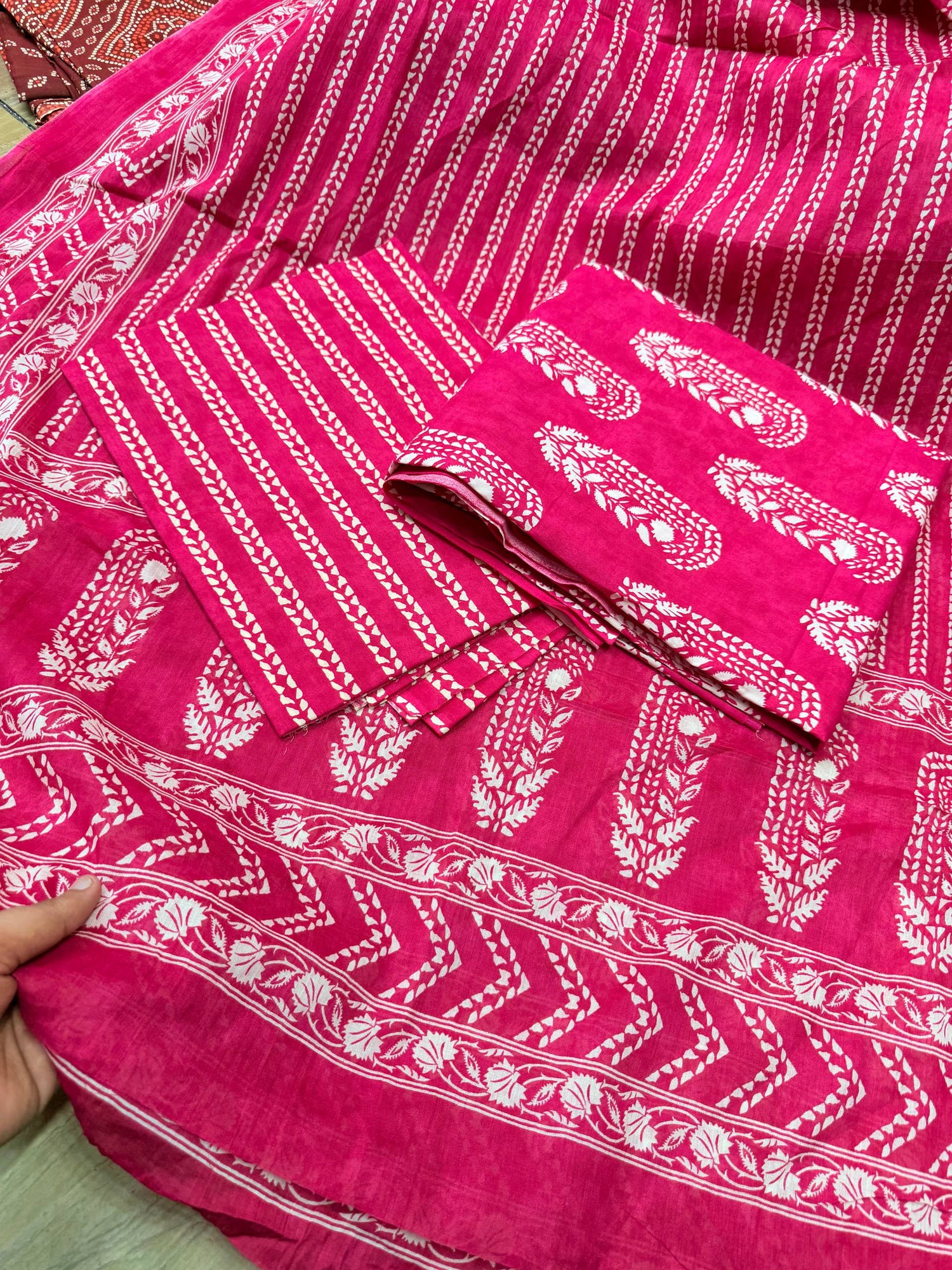 Premium BRANDED Pure Cotton PRINTED Suits (Complete Suit With Dupatta)