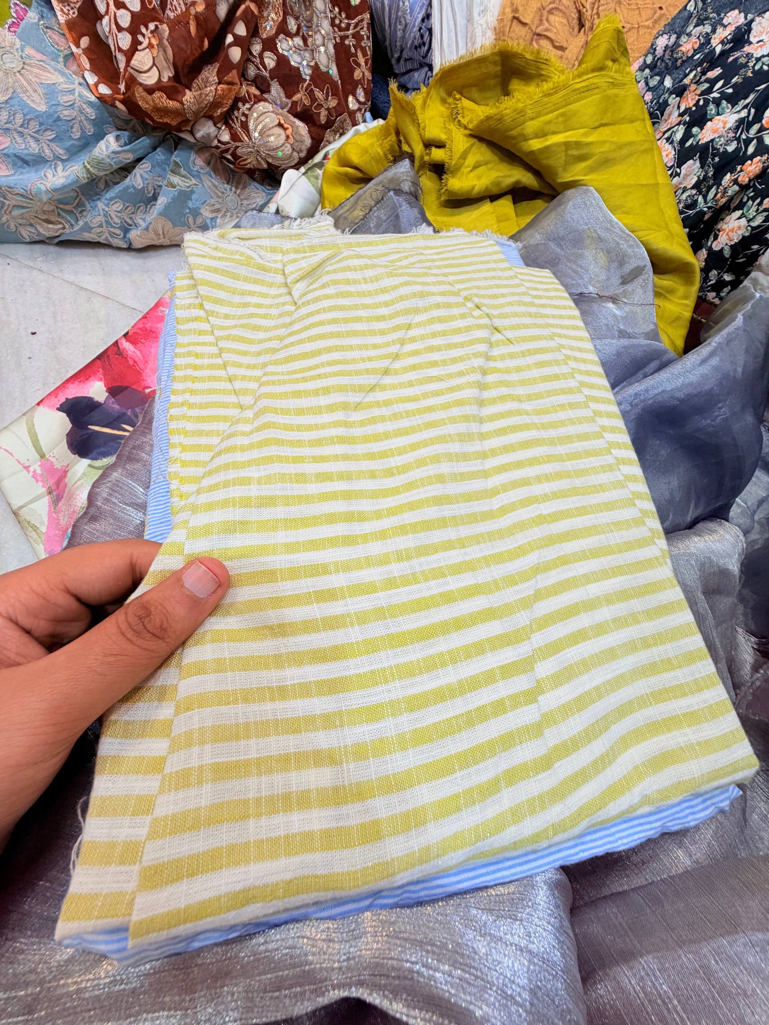 Premium FABRICS On (SALE Prices) Discount