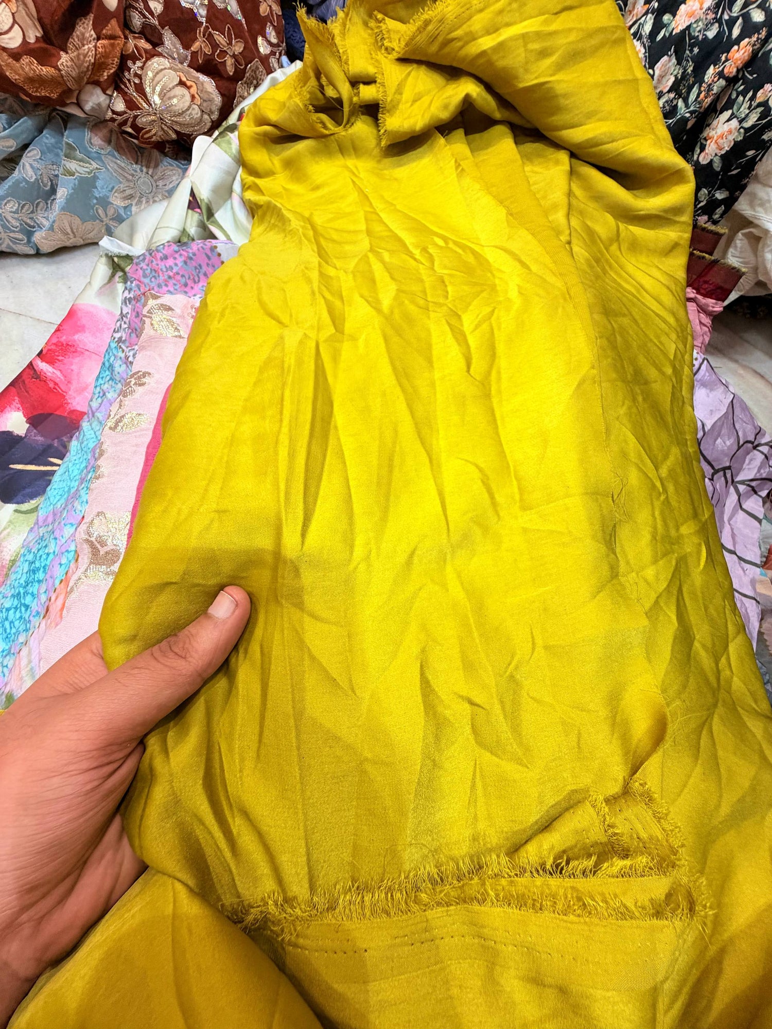 Premium FABRICS On (SALE Prices) Discount
