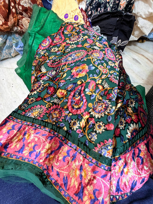 Premium FABRICS On (SALE Prices) Discount