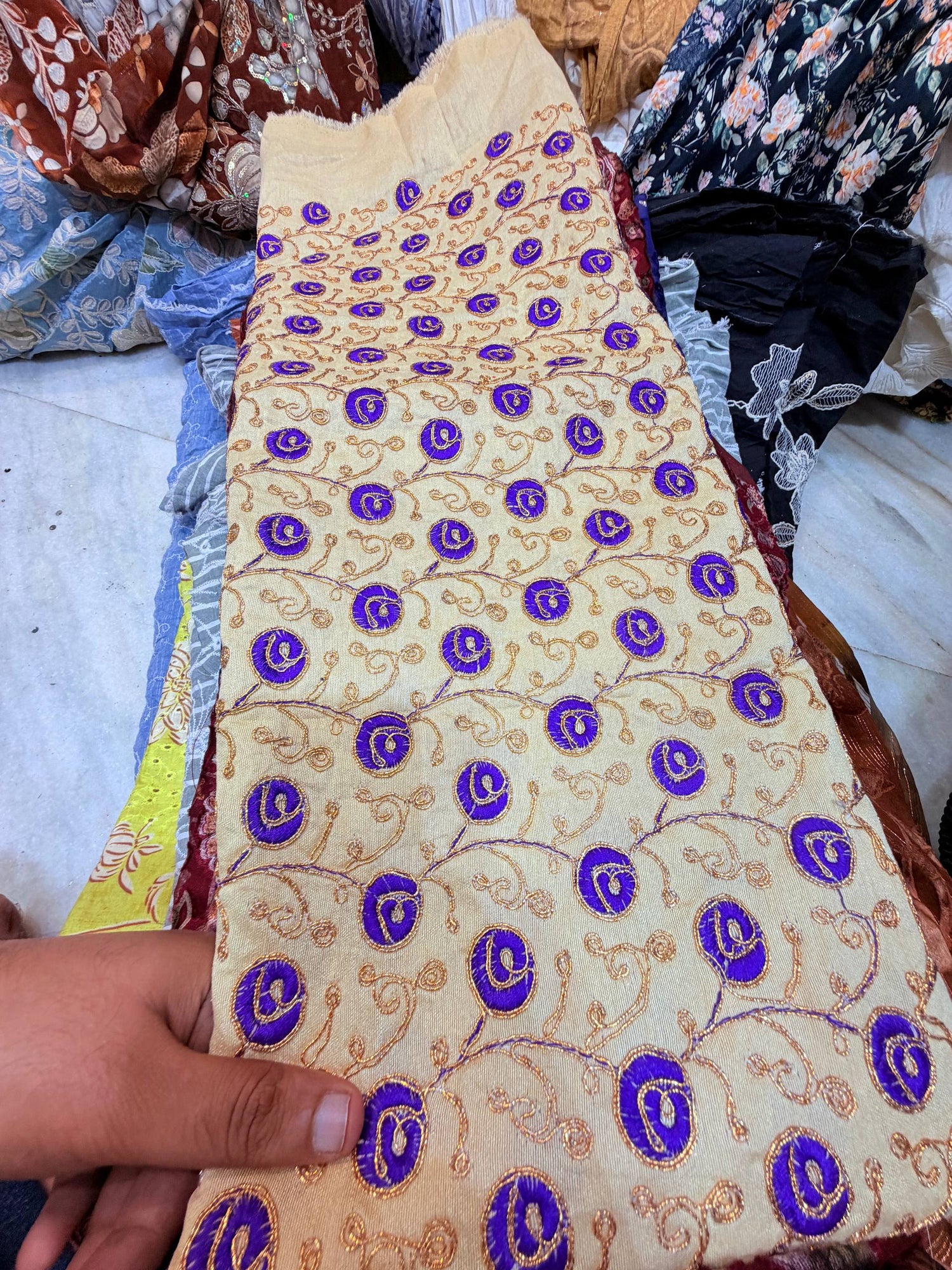 Premium FABRICS On (SALE Prices) Discount