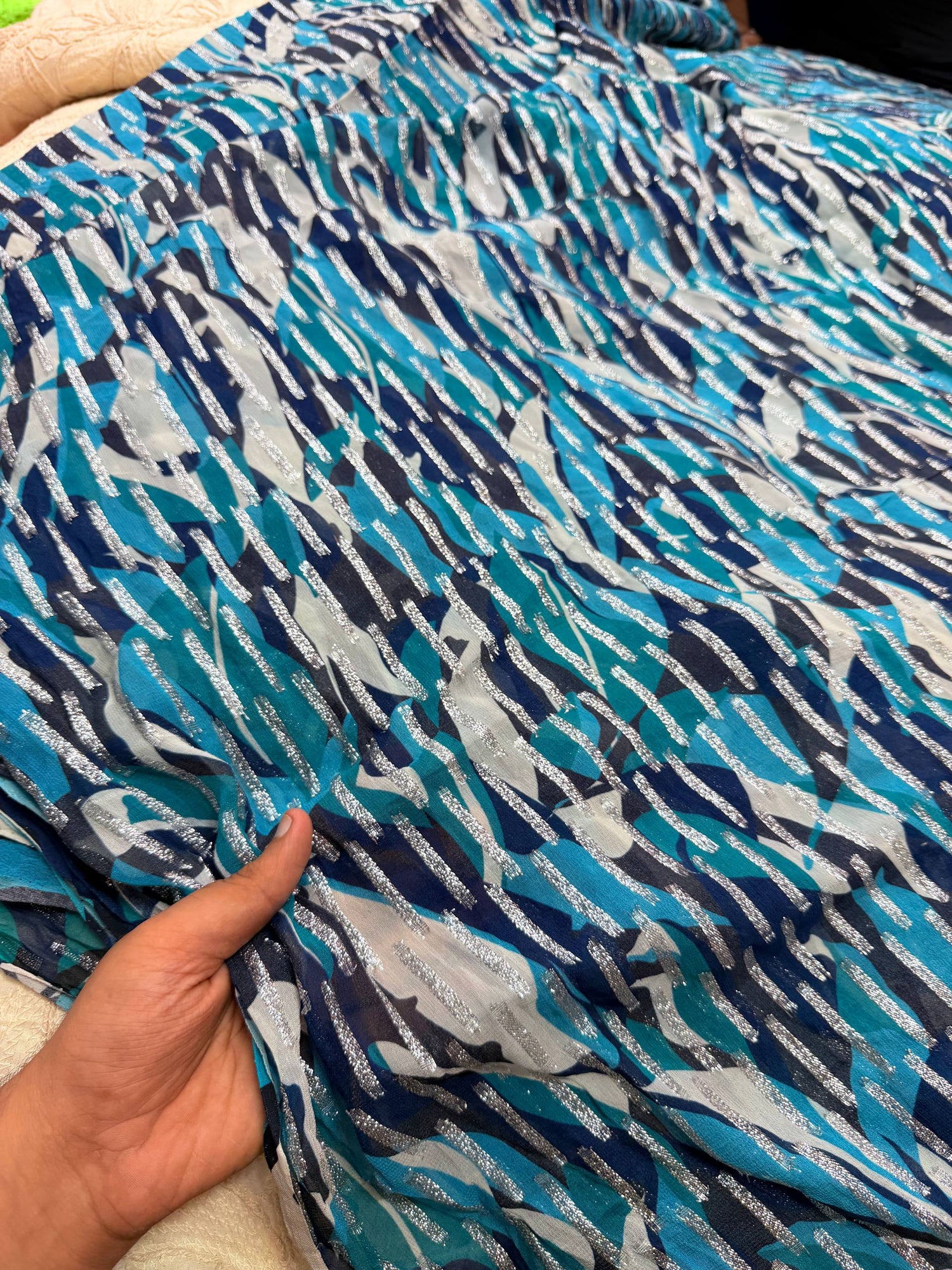 Most Premium Fine Zari Weaving On Pure Georgette FABRIC
