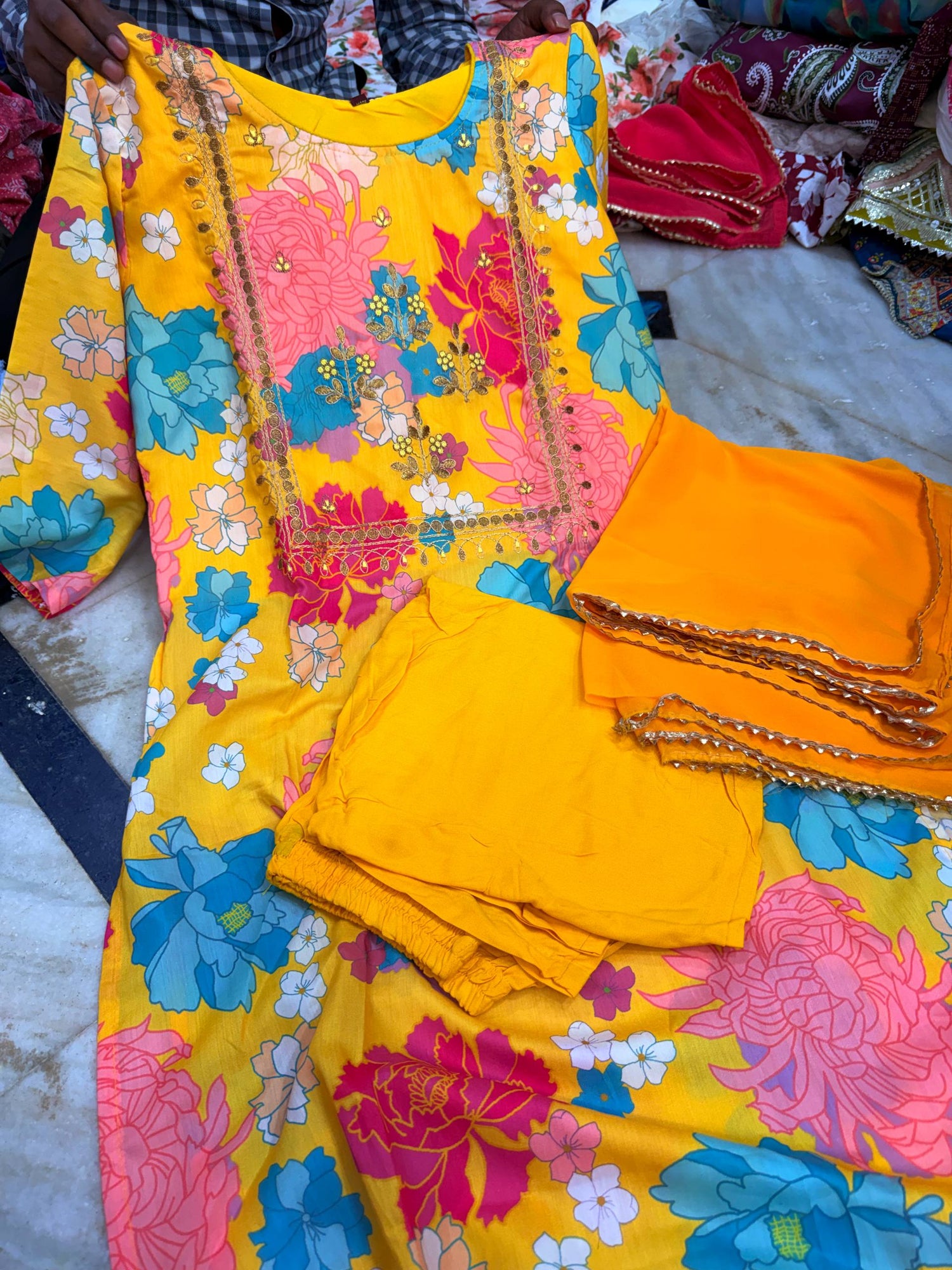 (SALE Discounted Prices) Most Premium Readymade Suit Collection (M SIZE)