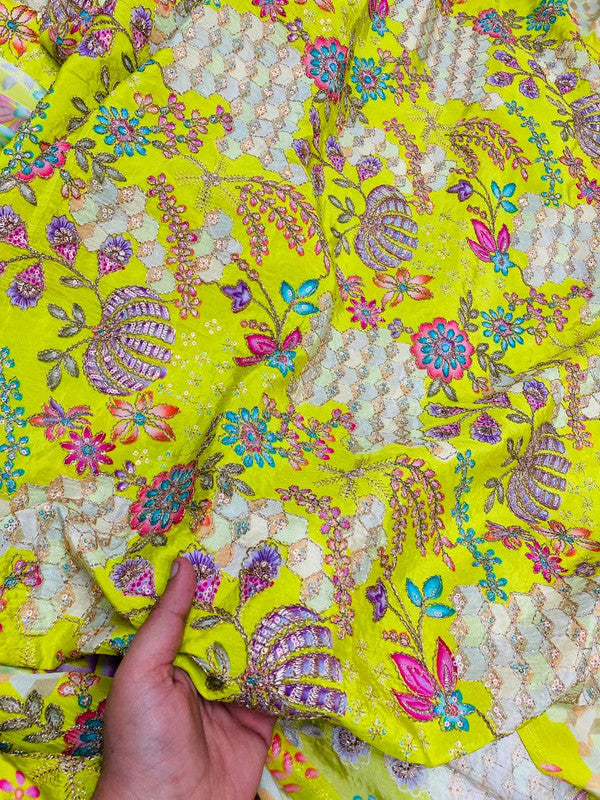 (SALE Prices) Most Premium Celebrity Designer Position Print Natural Pure CREPE FABRIC