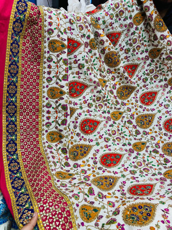 (SALE Prices) Most Premium Celebrity Designer Position Print Natural Pure CREPE FABRIC