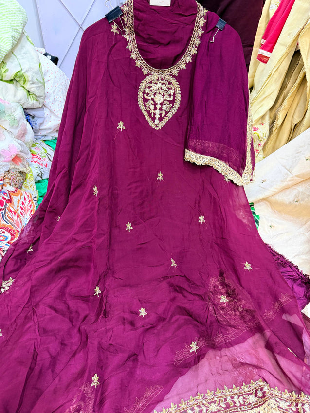 (SALE Discounted Prices) Premium Complete Suits Collection With Dupatta