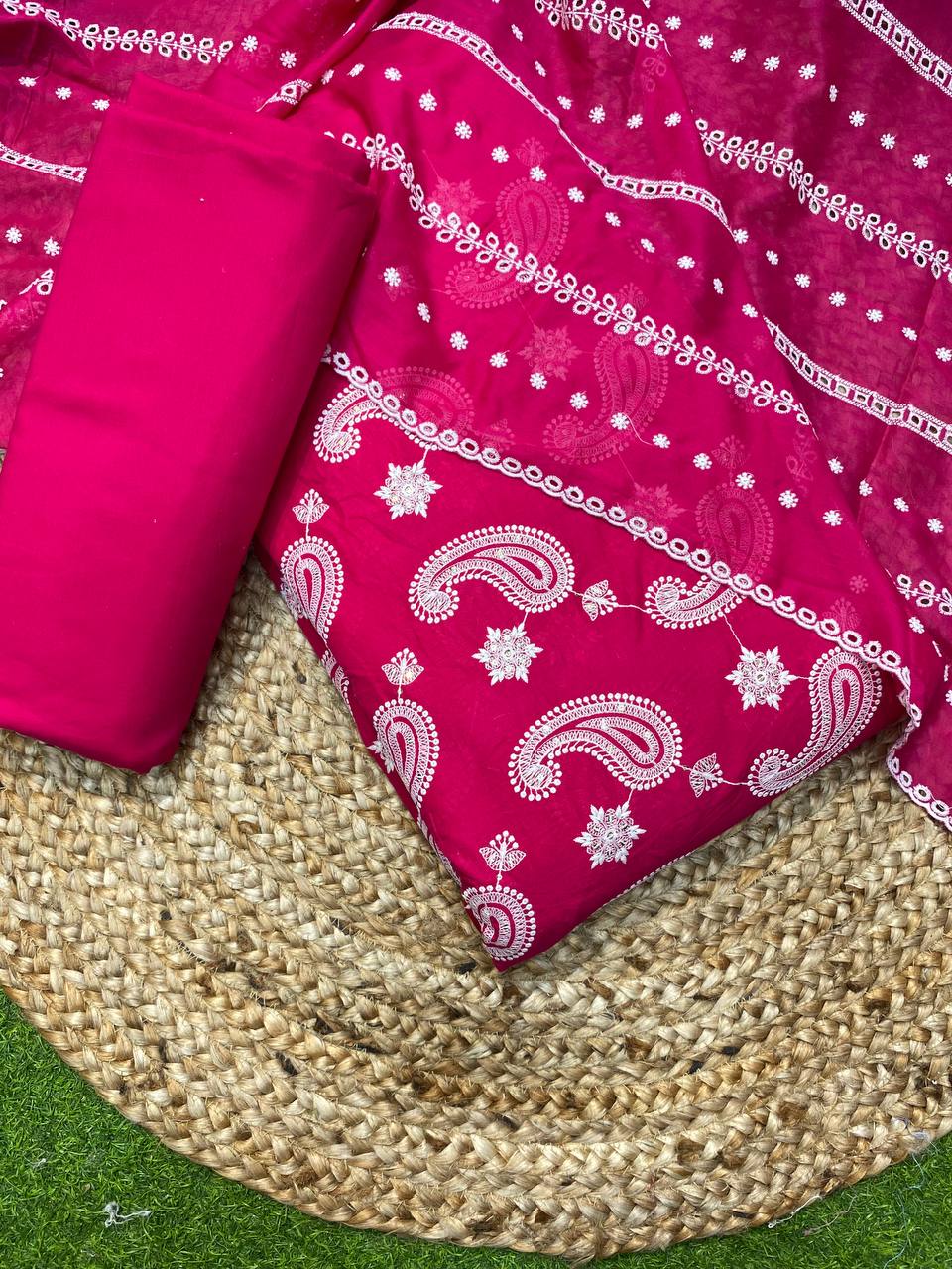 Most Premium Quality Of Pure Cotton 80*80 Suits With Mulmul Dupatta