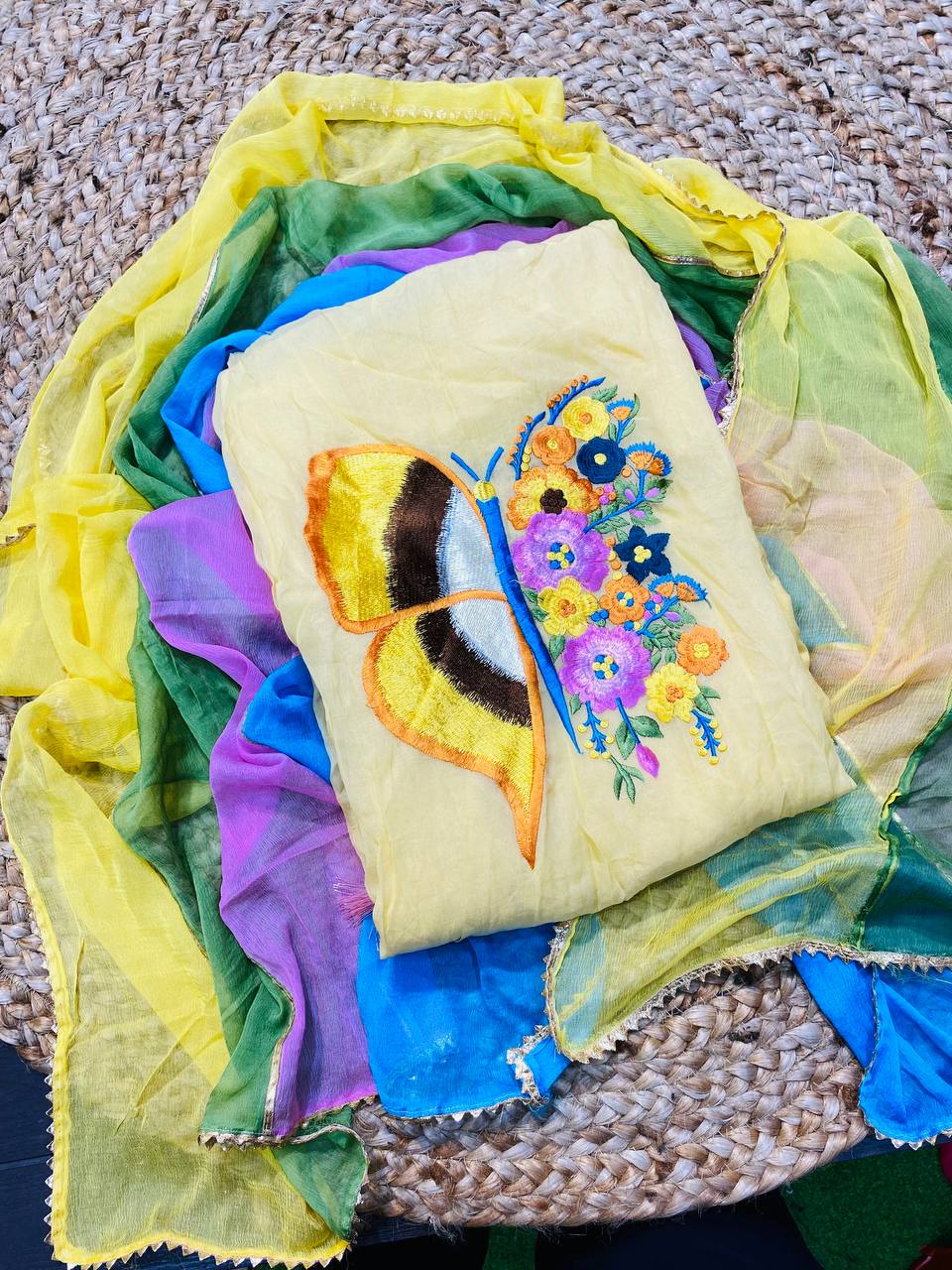 (SALE Prices) Complete Suit Set