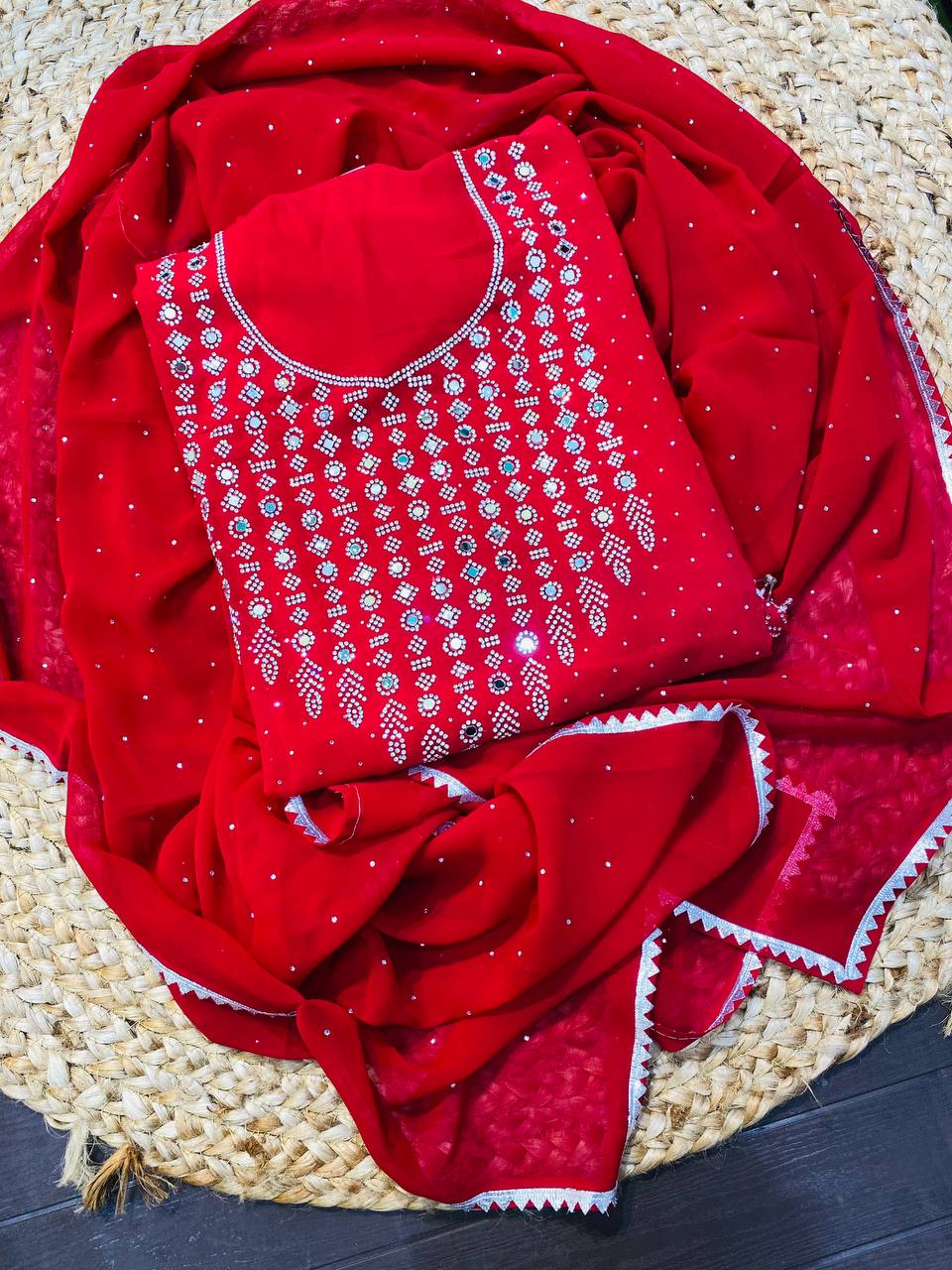 (SALE Prices) Complete Suit Set