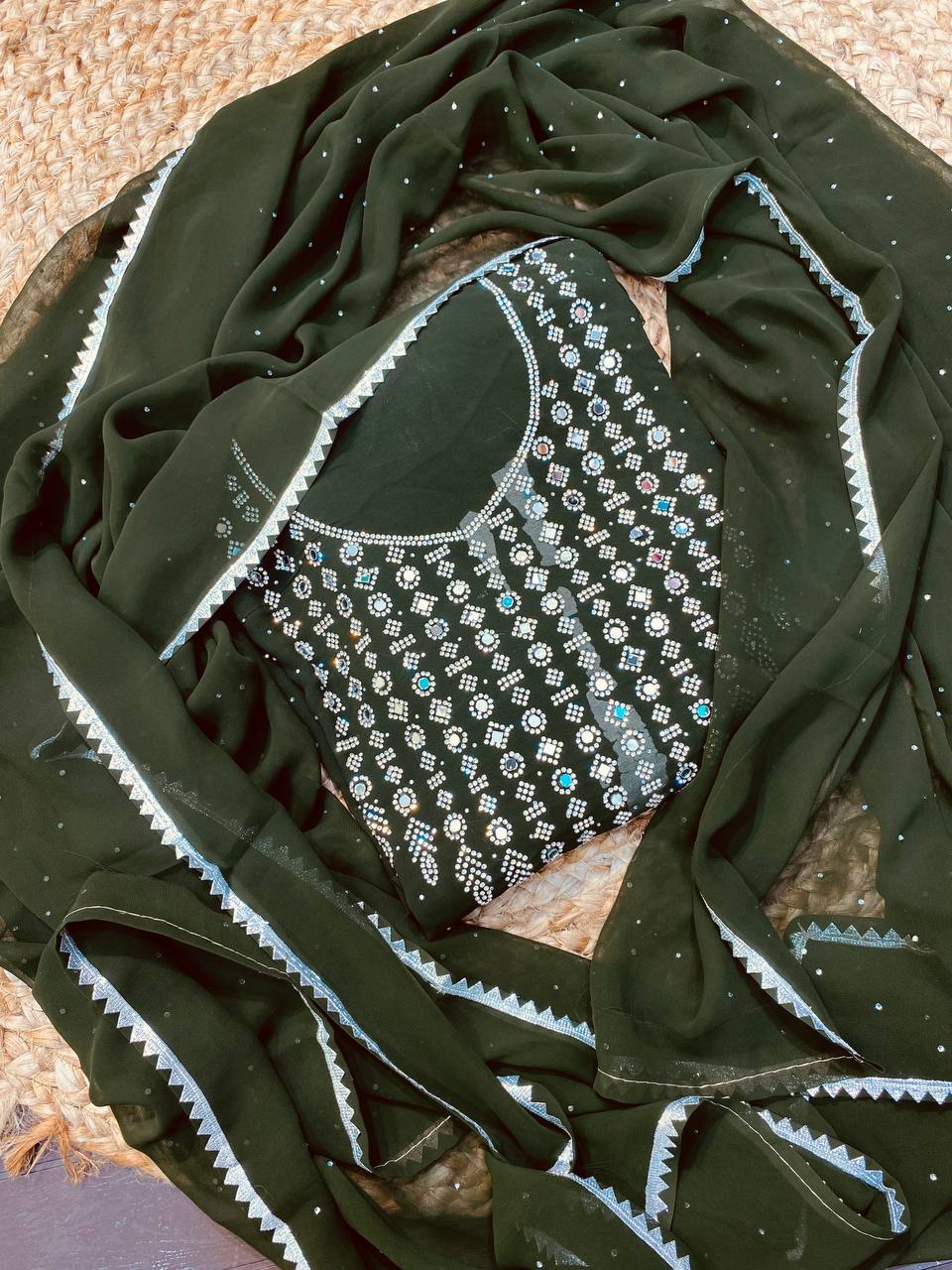 (SALE Prices) Complete Suit Set