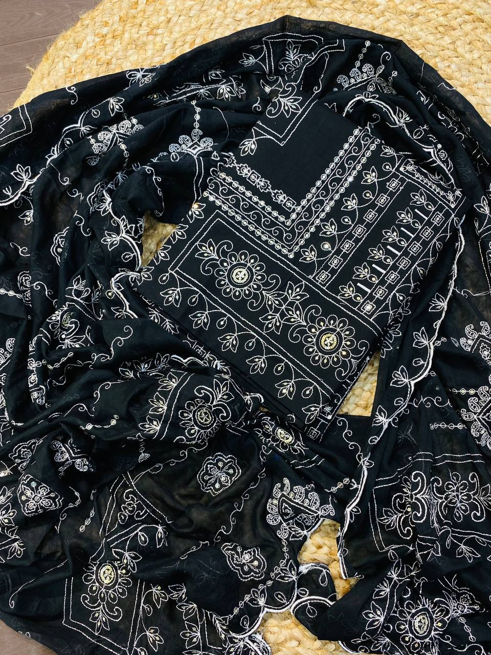 Premium Bollywood & Boutique Style Suits With Dupatta