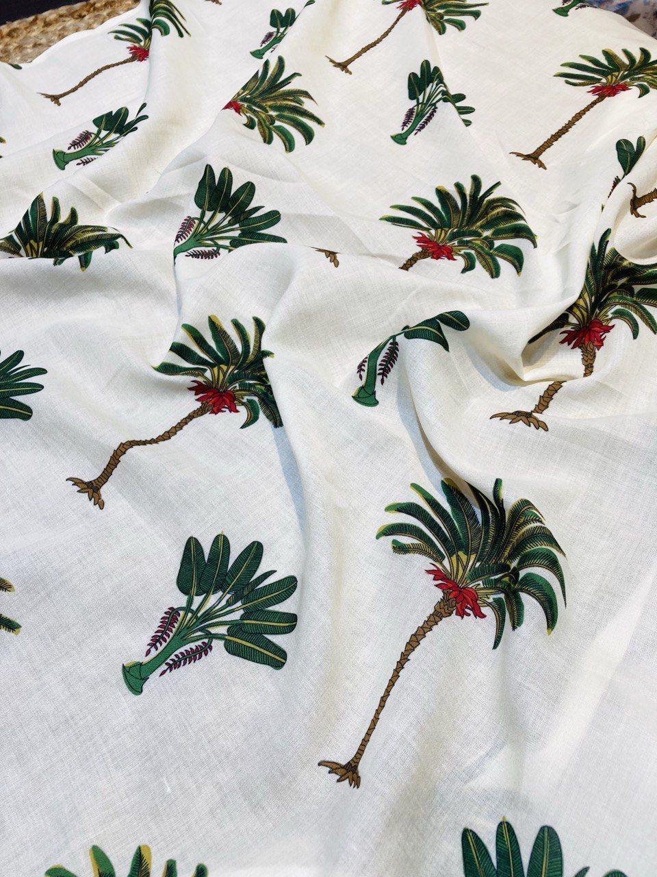 (Cut Piece SALE Fabric) Premium Pure Digital Printed FABRIC (Cut SIZE: 3.35 Meter)