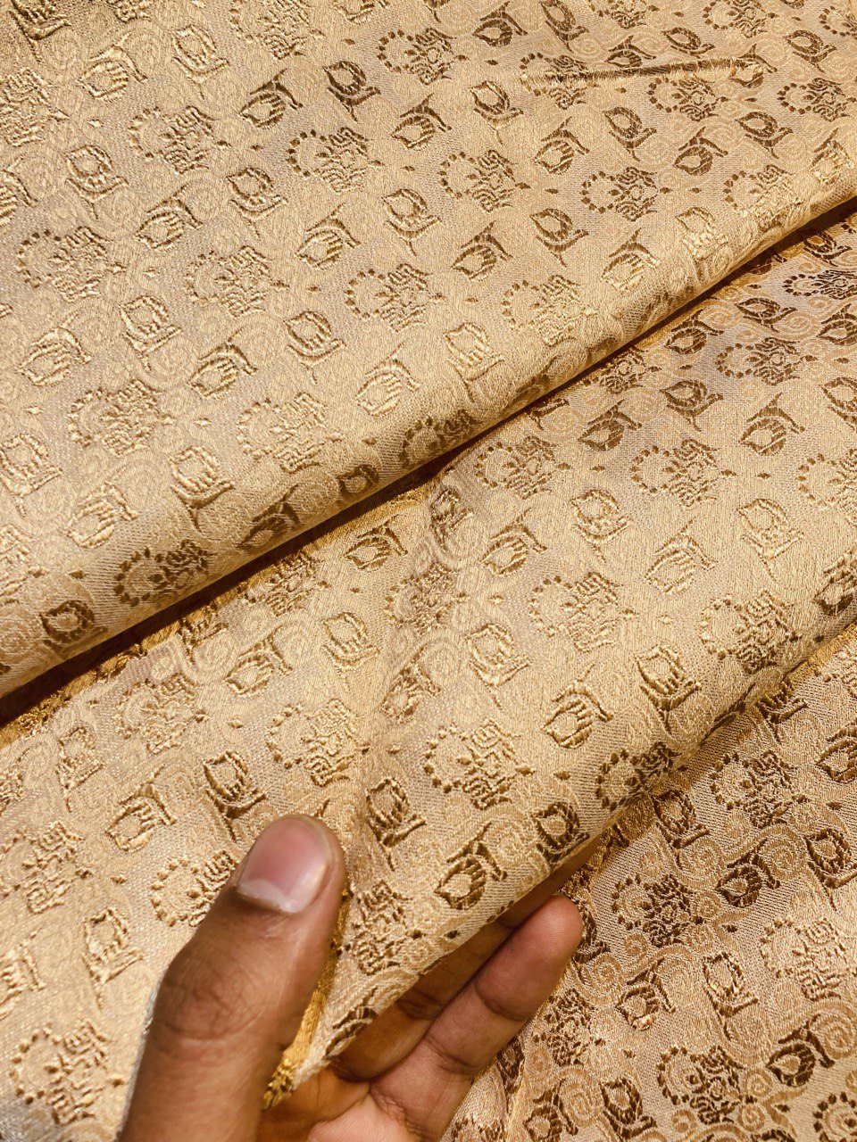 Most Premium Super Quality Handloom Banarasi Brocade FABRIC