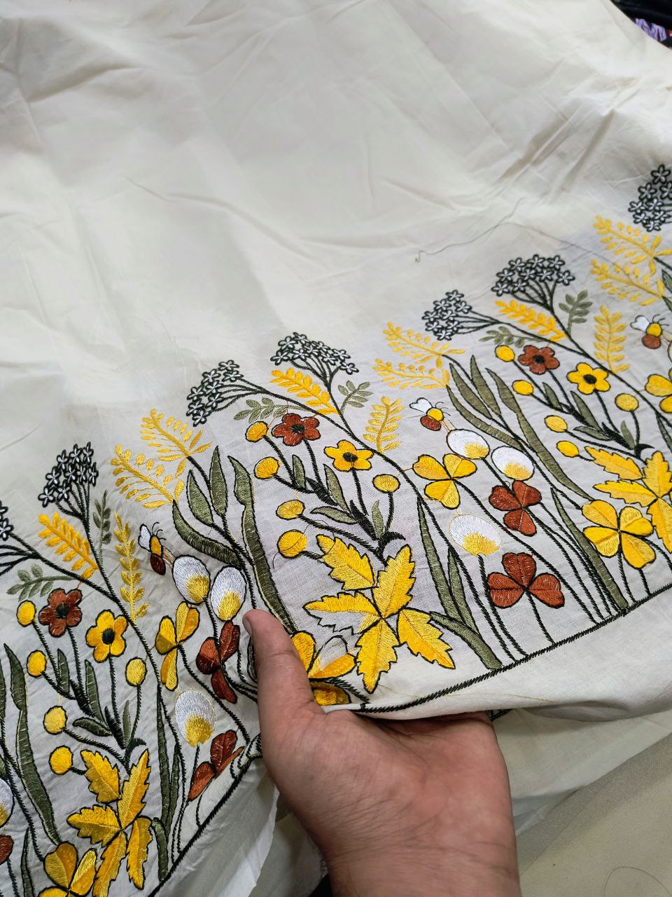 Premium Fine Chikankari Embroidery On Pure Cotton FABRIC