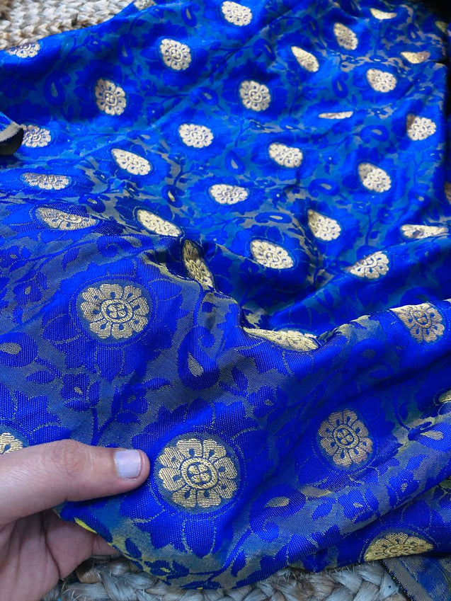 (Cut Piece SALE Fabric) Premium Handloom Banarasi Brocade FABRICS - Cut SIZE: 3 Meter