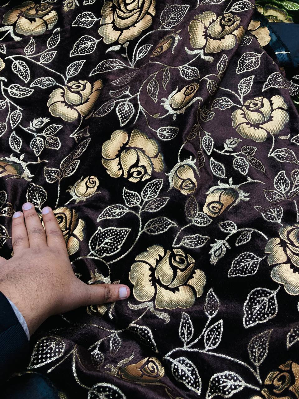 Most Premium Brasso ROSE Flower FABRIC - BROWN (Big WIDTH!!)